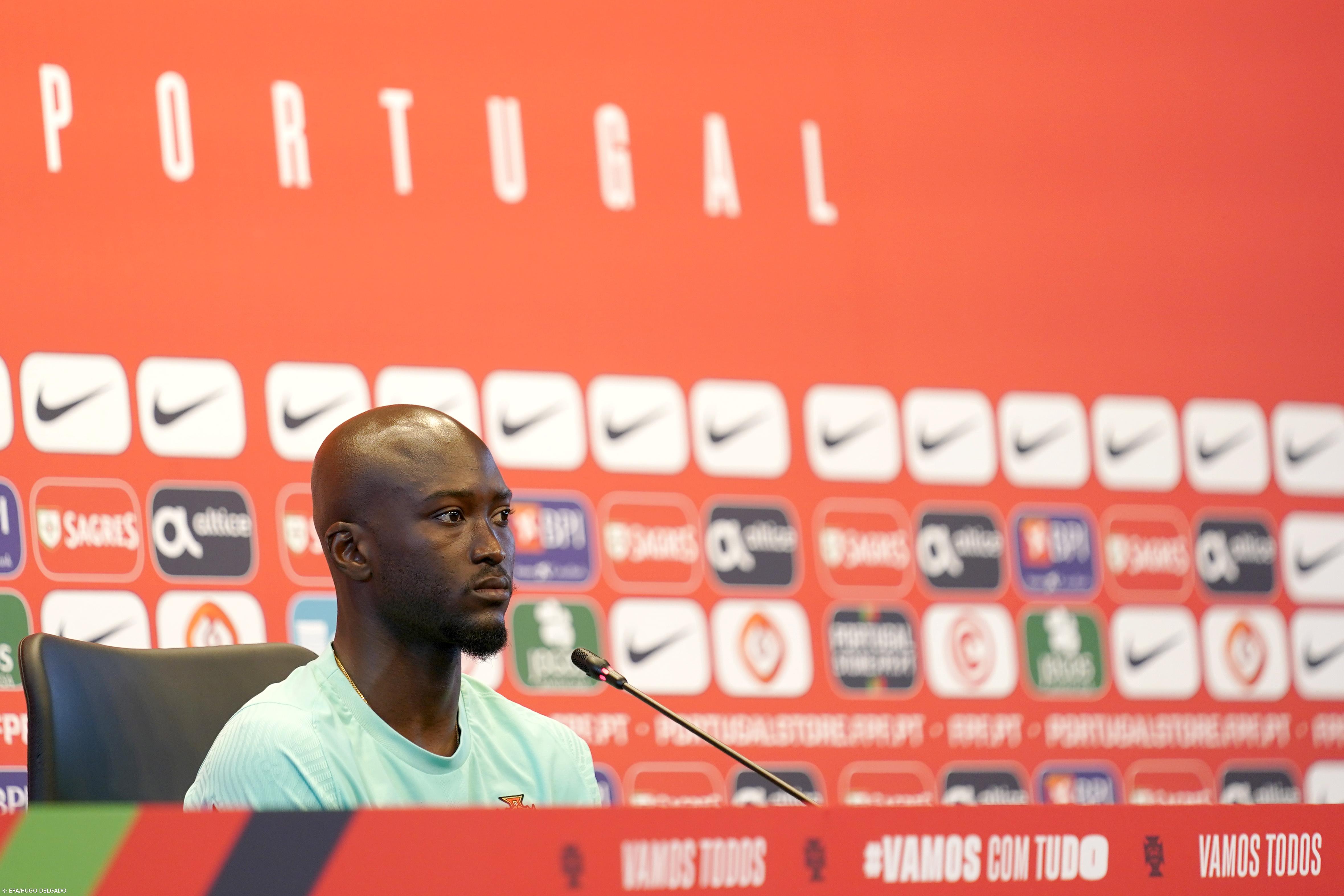 Danilo Pereira sofreu fratura nas costelas no treino – Imagem 1