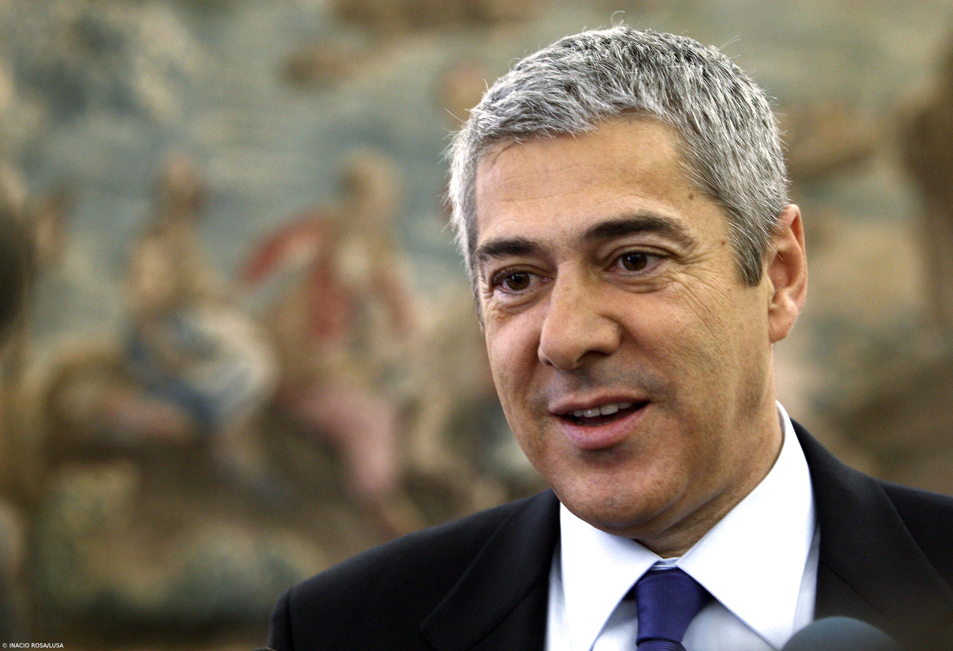 Sócrates faz rasgados elogios a Ferreira Leite – Imagem 1