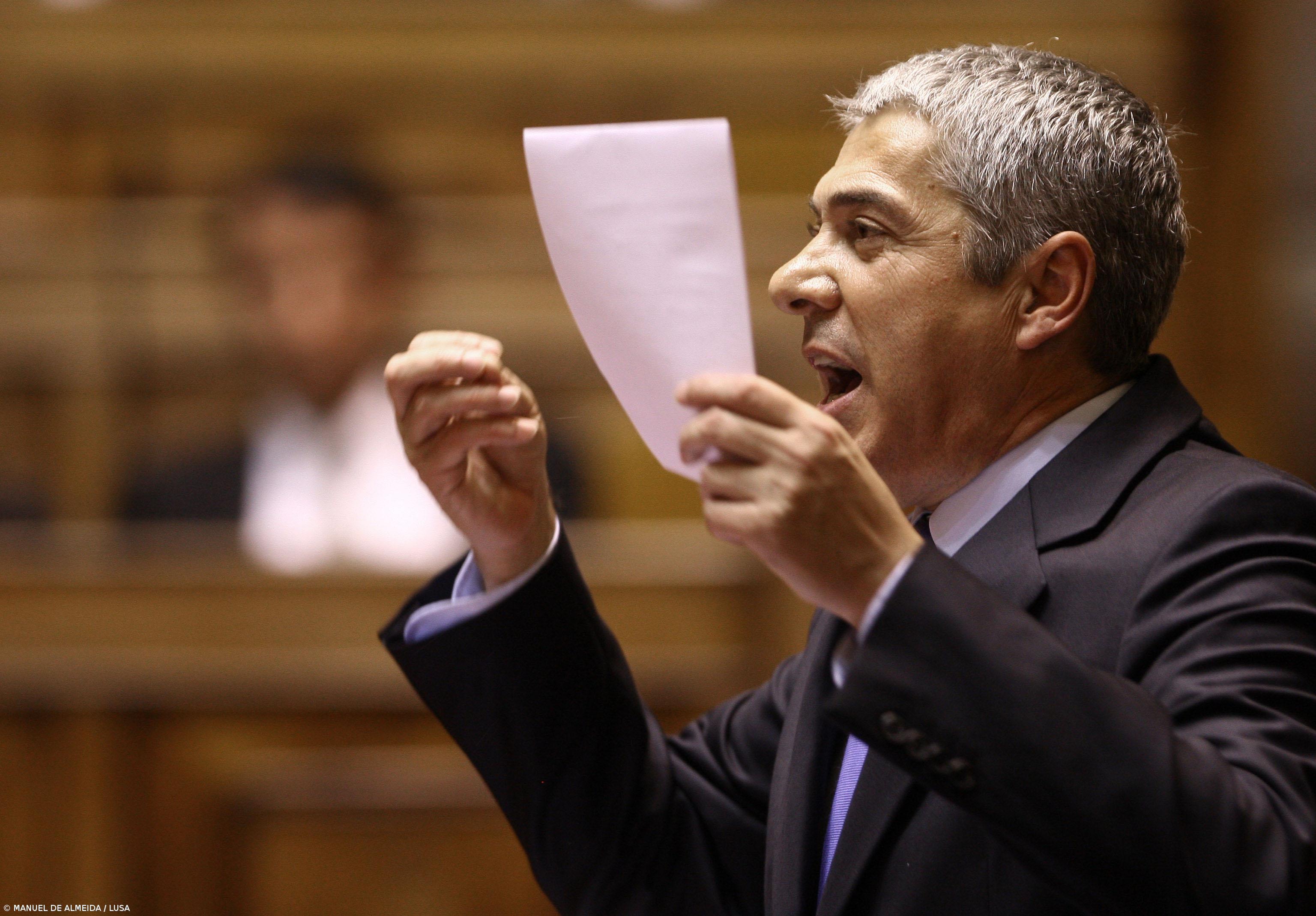 Sócrates nega depósito do Estado no BPN – Imagem 1