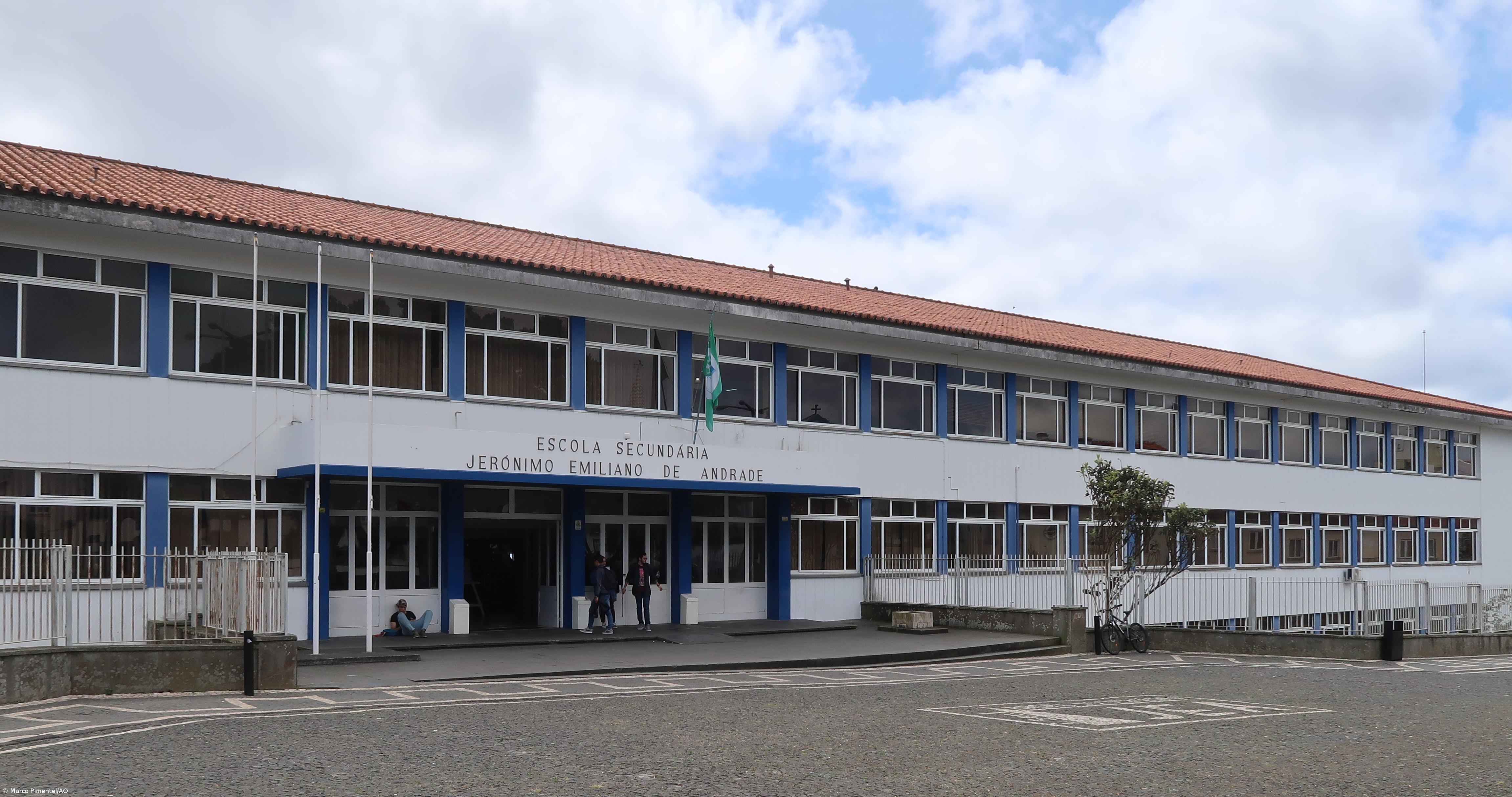 Greve da função pública com adesão de 14,44% nos Açores, diz Governo Regional – Imagem 1