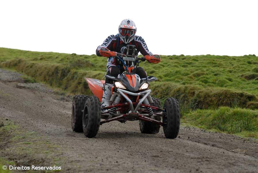 Cerca de uma centena percorrem a  ilha na caravana da Transverde 500 – Imagem 1