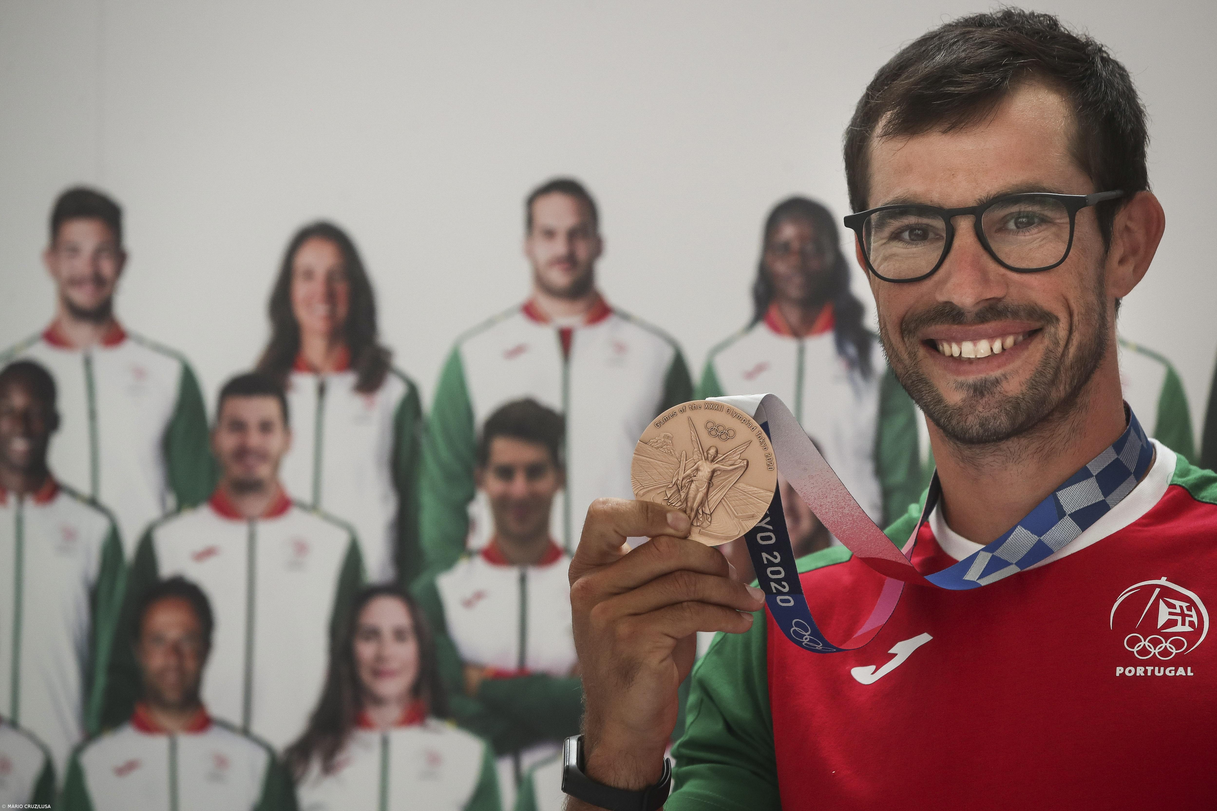 Pimenta dedica os dois títulos mundiais aos portugueses "pelo apoio e carinho" – Imagem 1