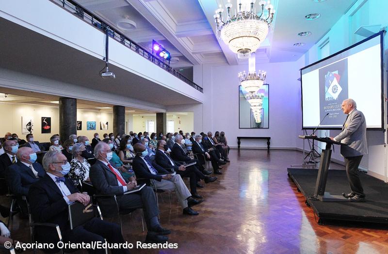 História do Rotary Club de Ponta Delgada em livro – Imagem 4