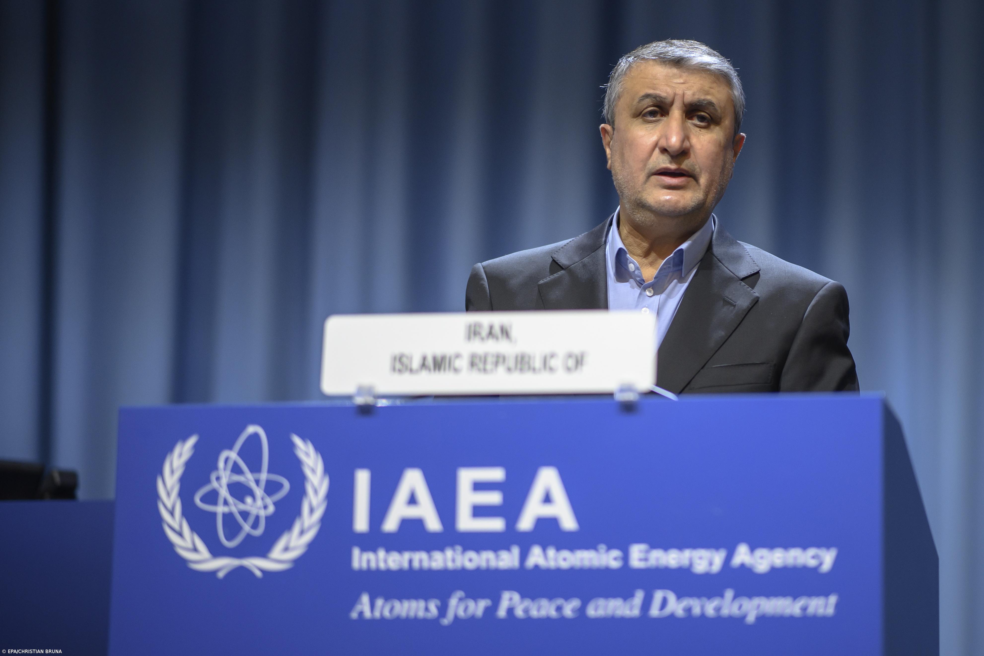 Chefe do programa nuclear iraniano pede aos EUA para rever estratégia de sanções – Imagem 1