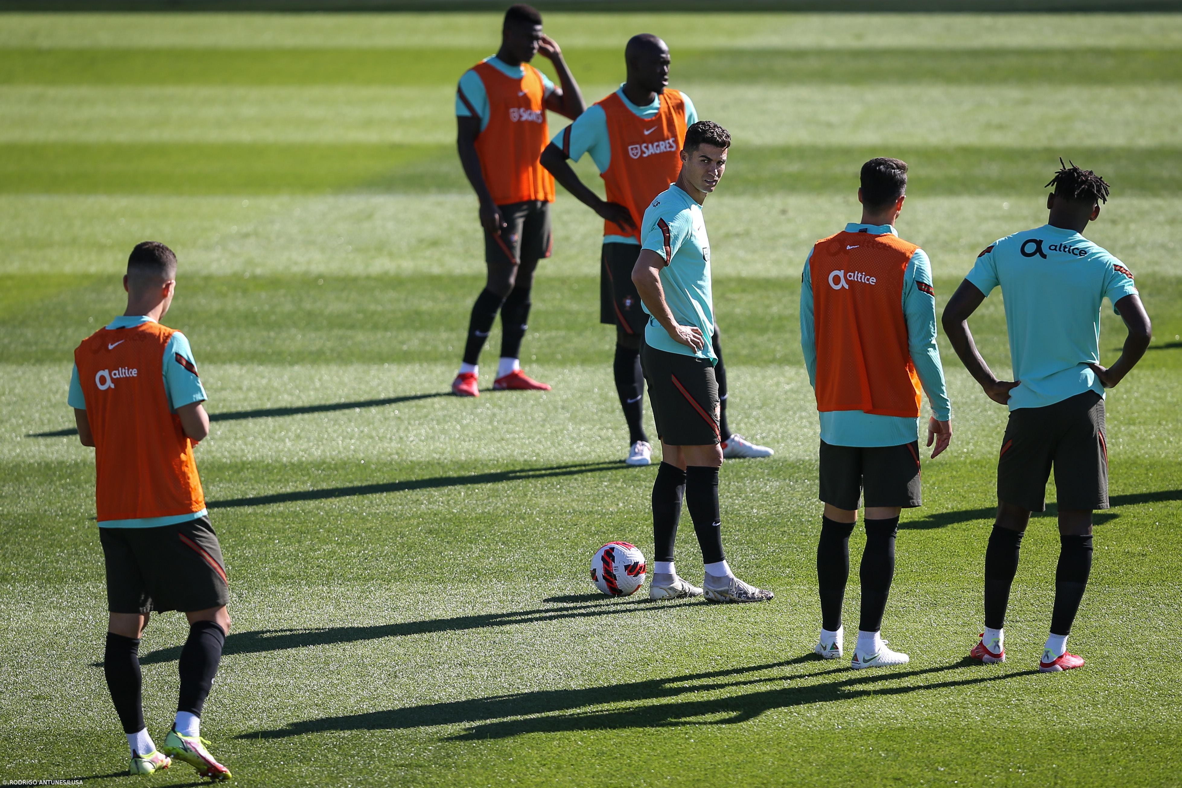 Jota foi a única ‘baixa’ no último treino para jogo com o Luxemburgo – Imagem 1