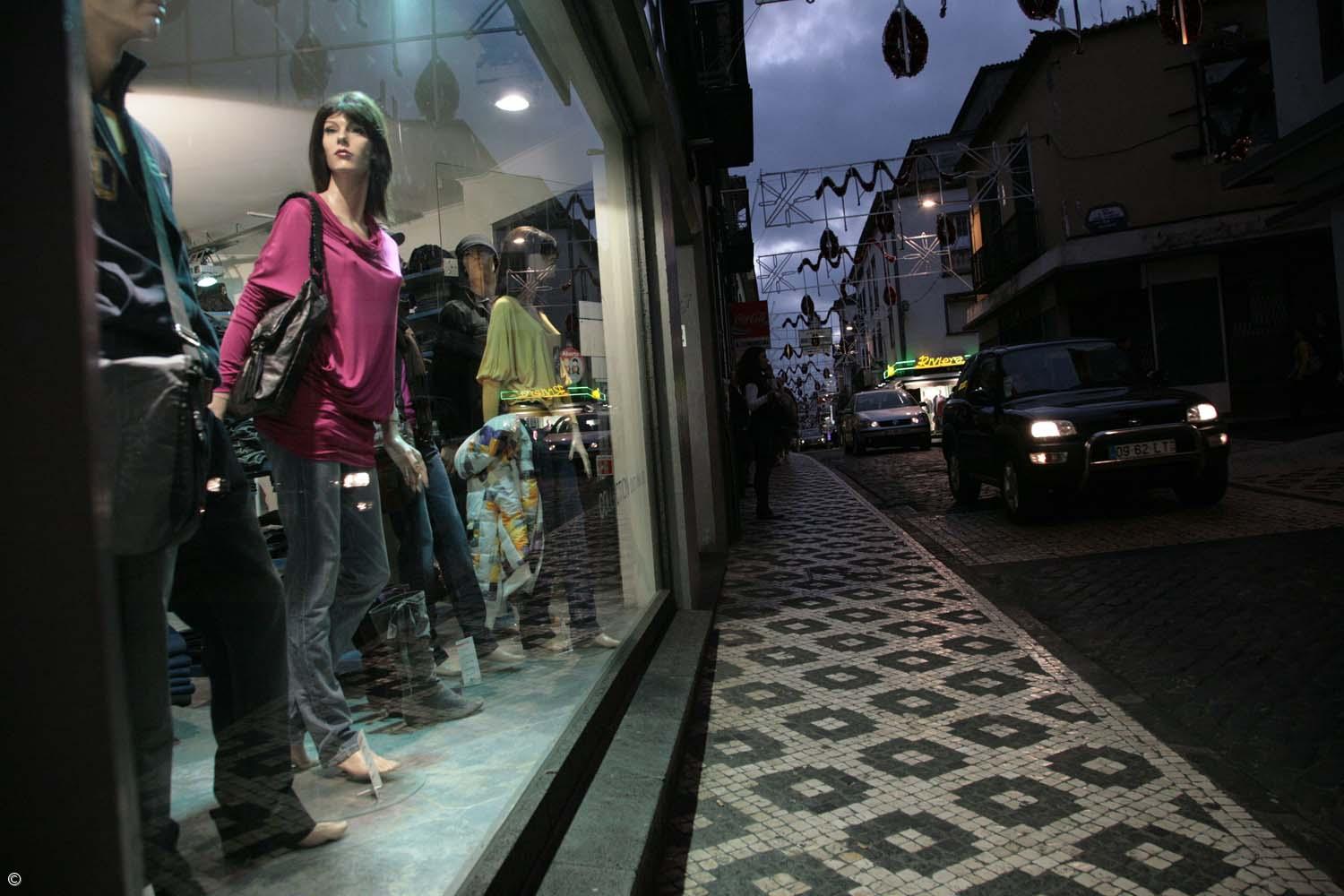 Ponta Delgada celebra 'Dia das Montras'  – Imagem 1