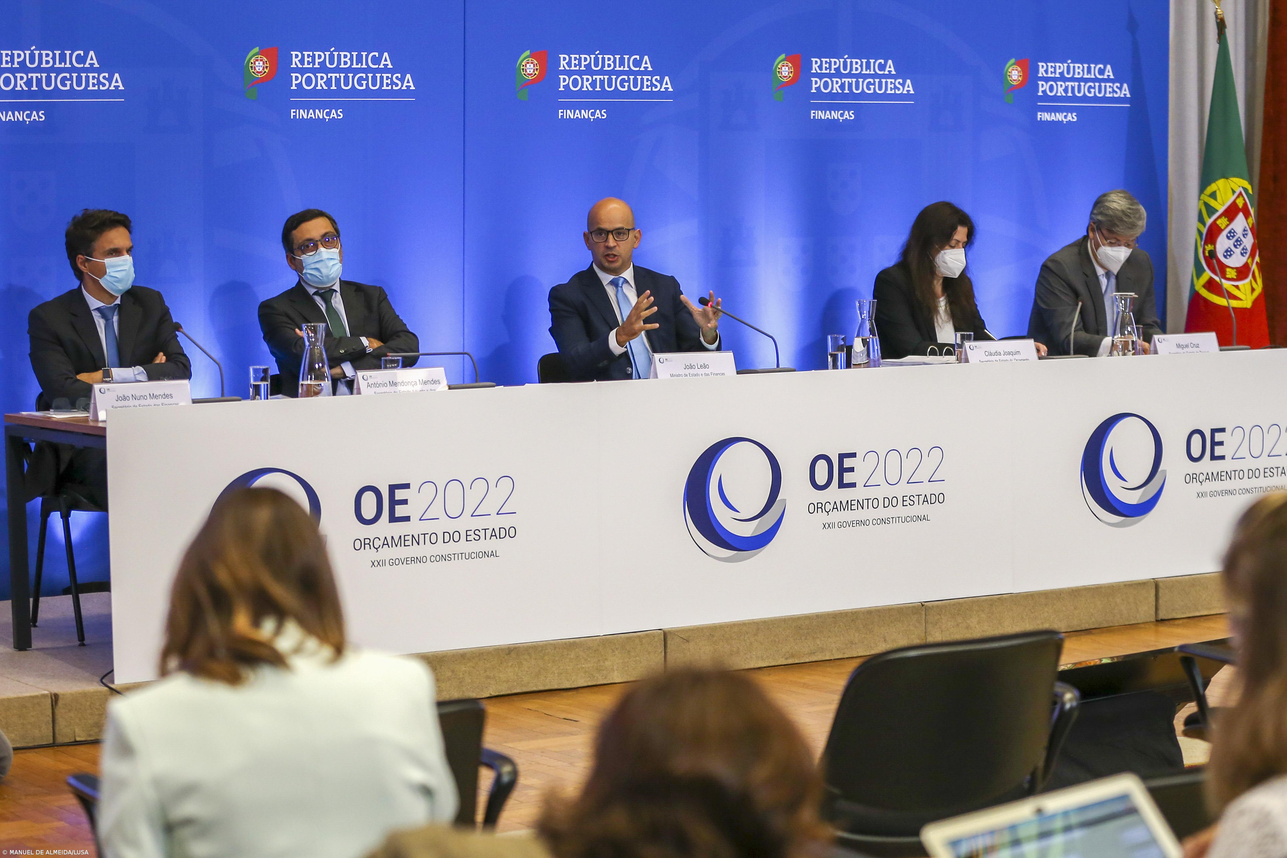 Governo retomará "todas as medidas" se a pandemia voltar a afetar a economia – Imagem 1