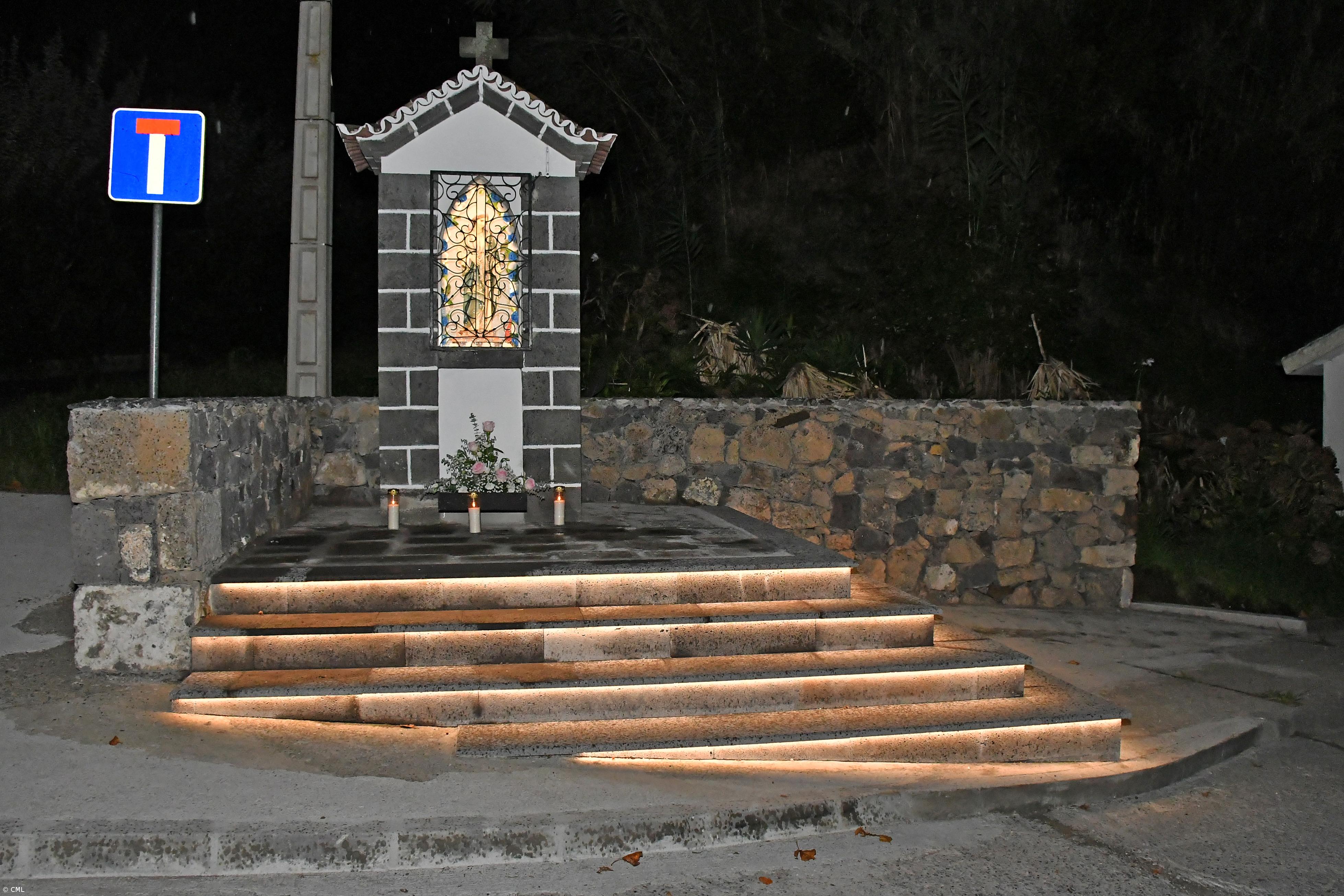 Inauguradas obras de requalificação da “Santinha” em Água de Pau – Imagem 2