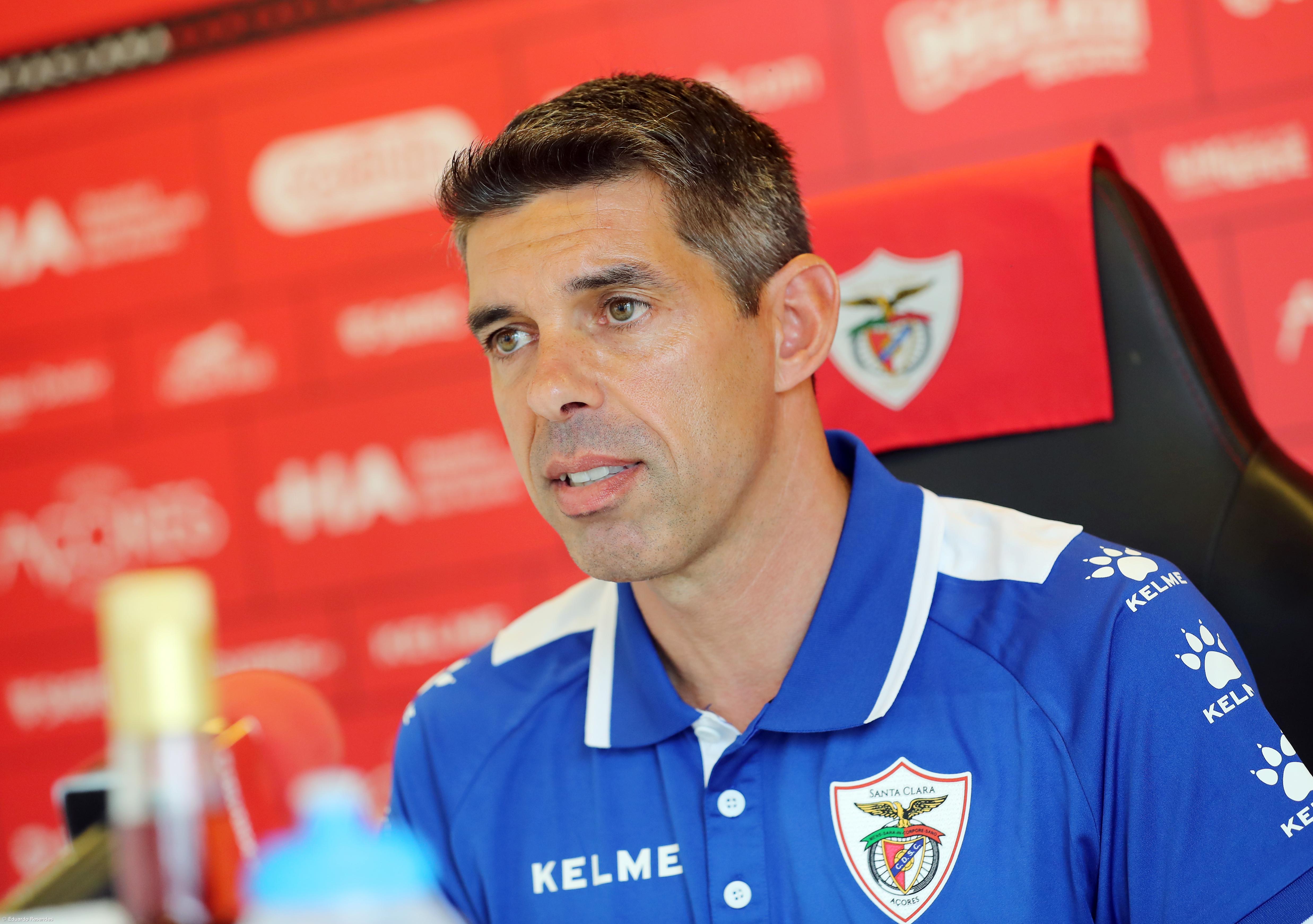 Treinador espera “grande resposta” dos jogadores do Santa Clara diante do Estoril – Imagem 1