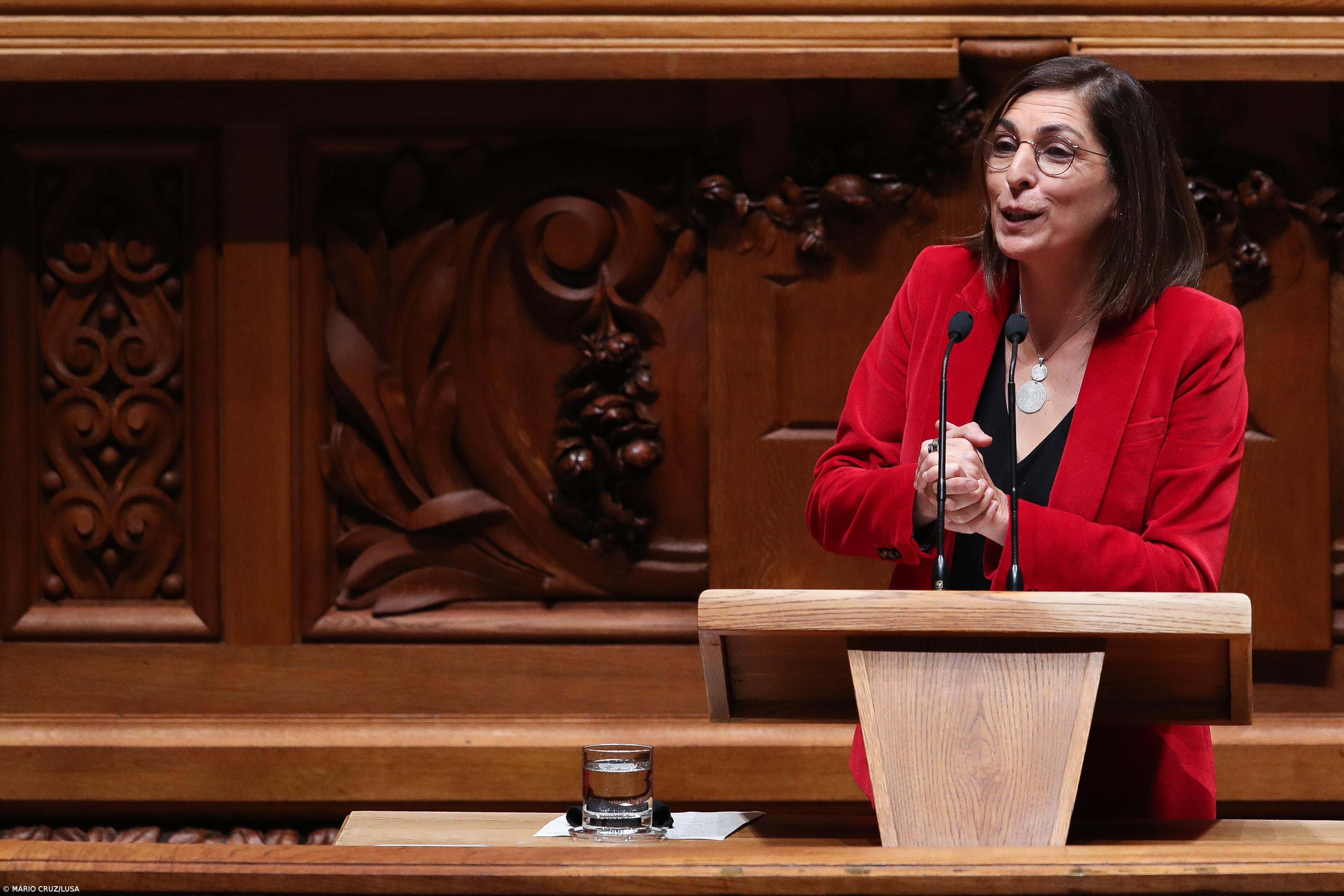 Ministra Ana Catarina Mendes representa Governo no debate de urgência do PSD – Imagem 1