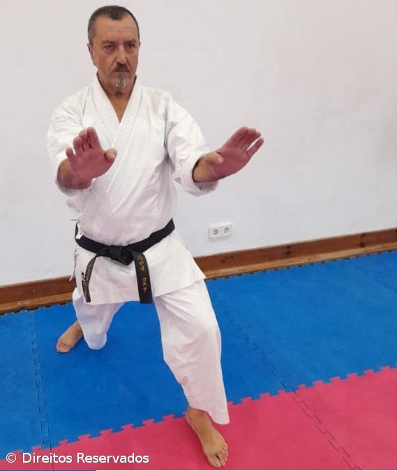 Família karateca angrense em festa – Imagem 3