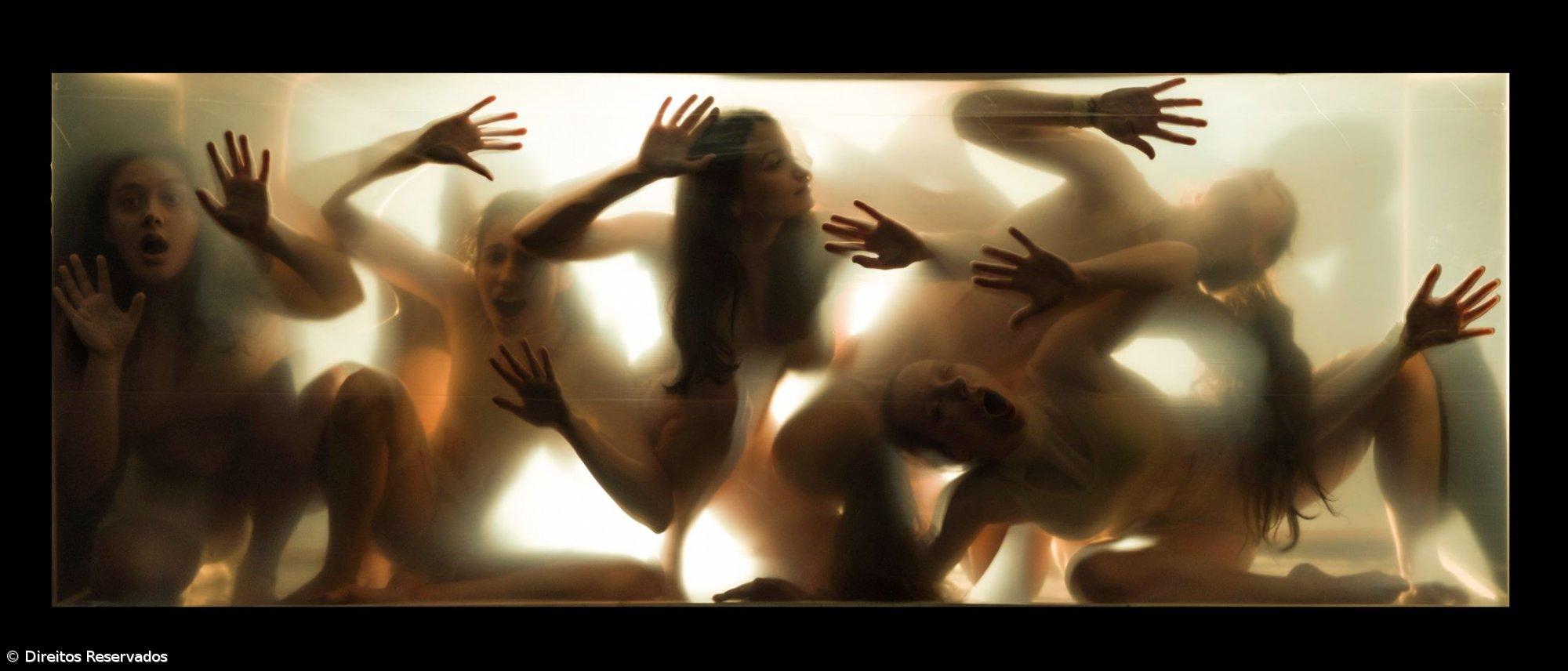 Teatro Micaelense acolhe “Sufocados”  – Imagem 1