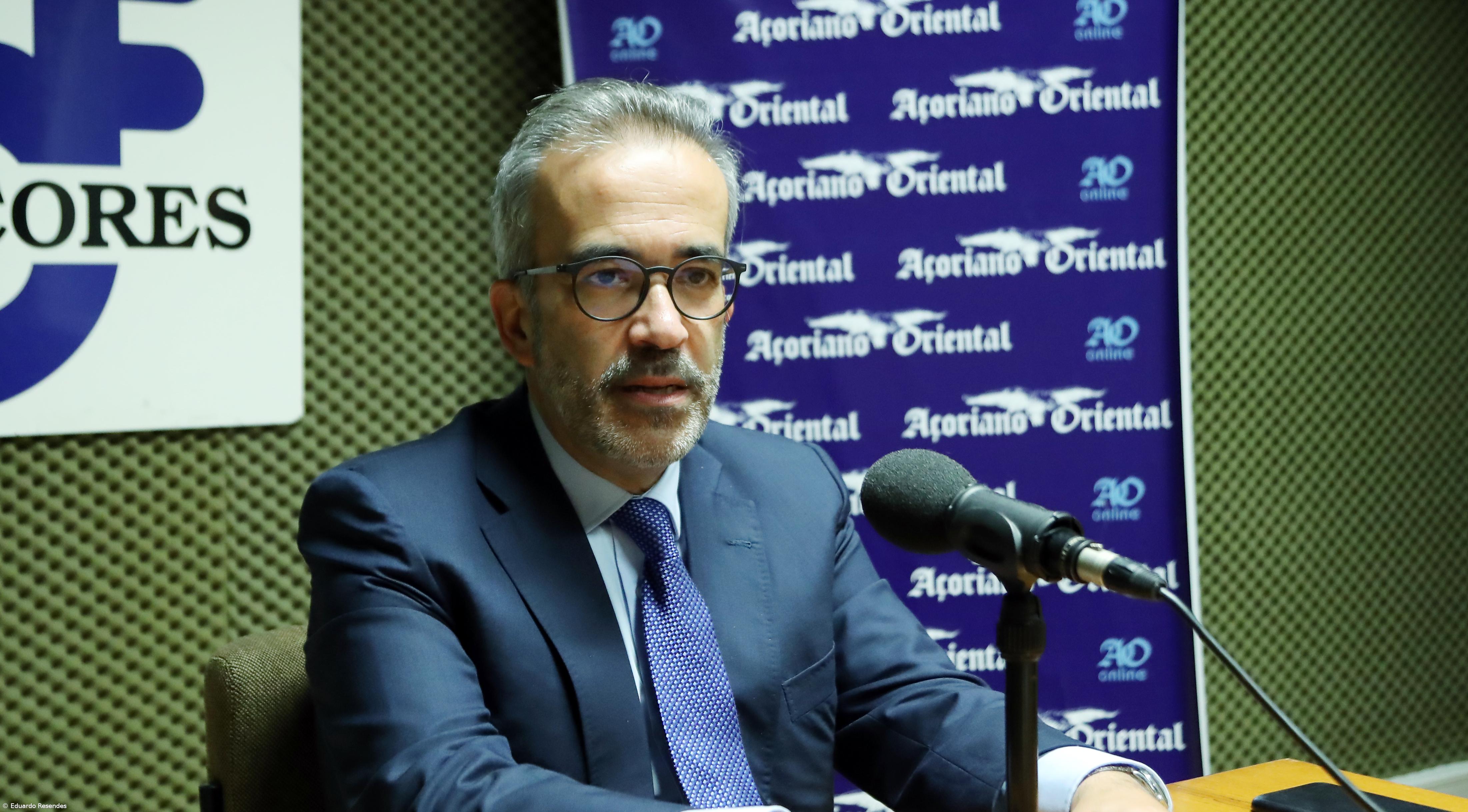 Paulo Rangel defende reforço da pedagogia antes da imposição de restrições – Imagem 1