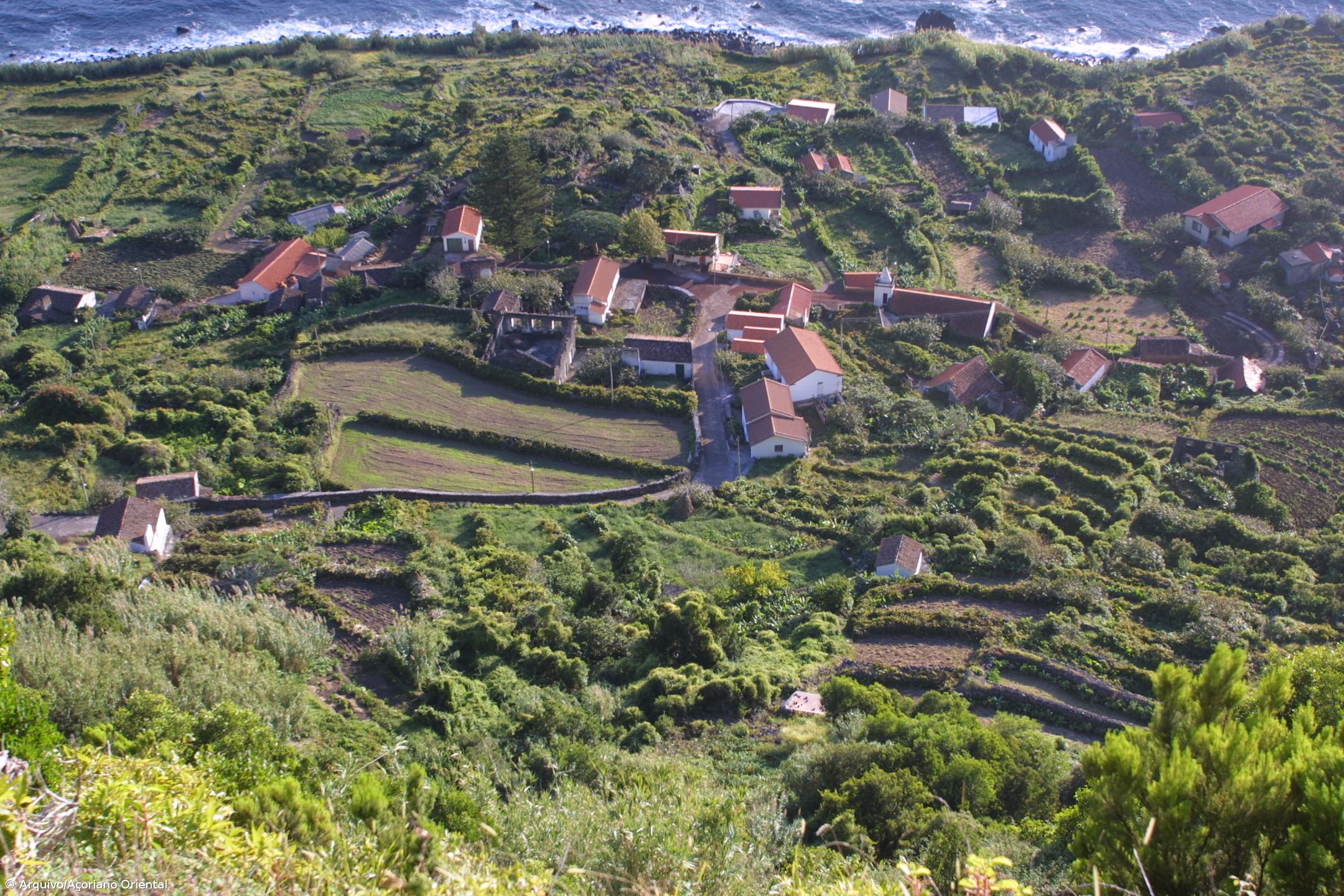 Habitantes de Fajã de São João "estão bem" – Imagem 1
