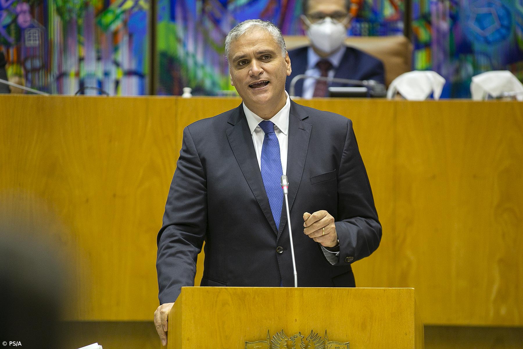 PS/Açores desafia Governo a ponderar nova proposta de Plano "amiga das famílias e empresas" – Imagem 1