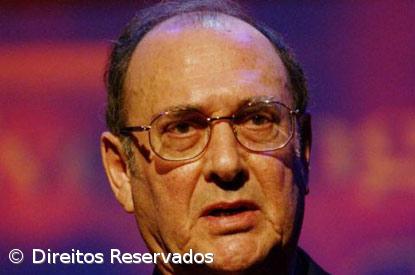 Harold Pinter pilar da literatura britânica morreu – Imagem 1