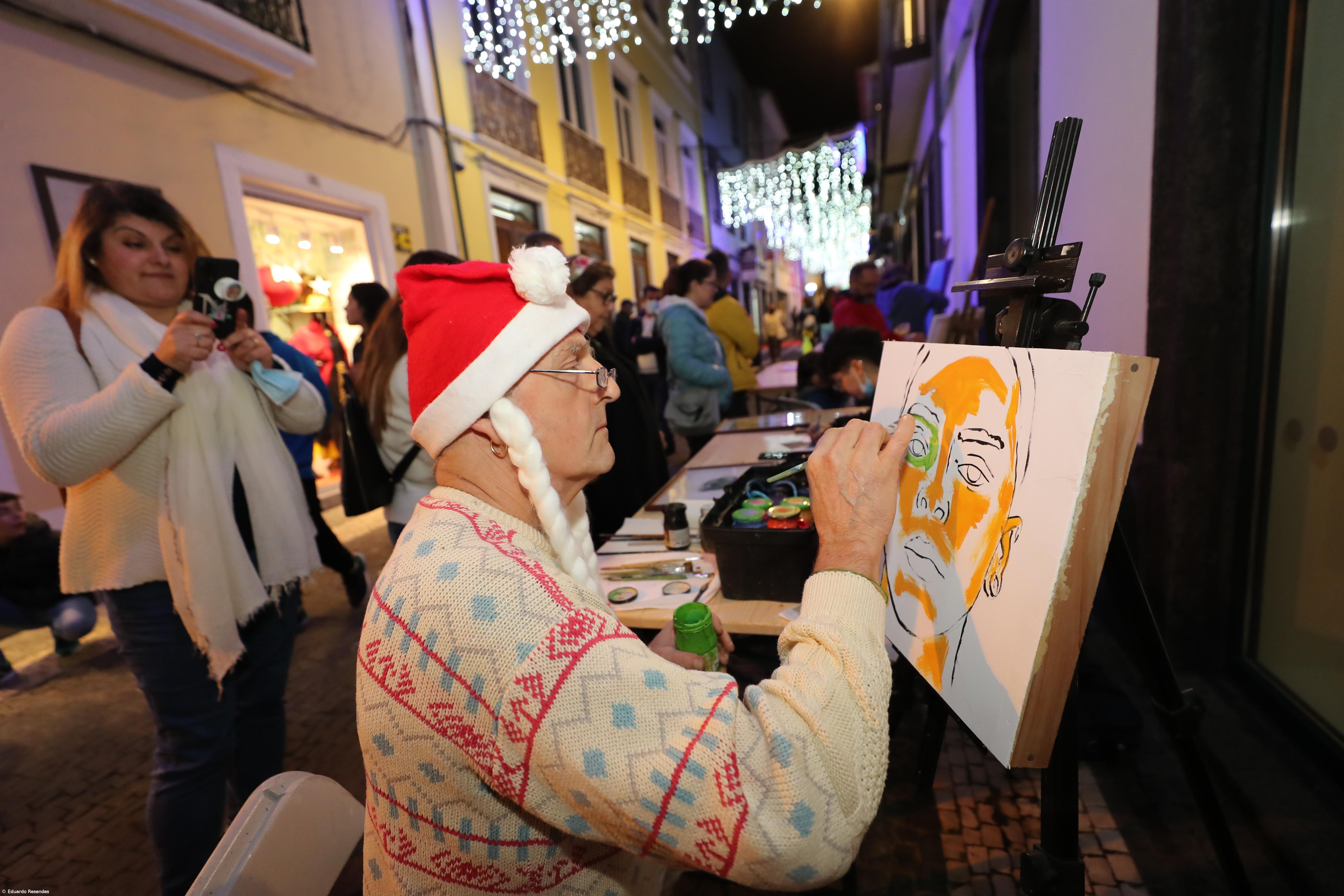 Dia das Montras dá vida ao Natal no comércio tradicional – Imagem 3