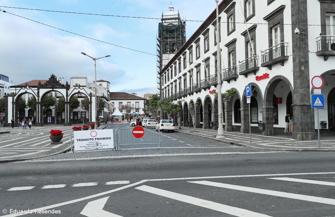 Abaixo-assinado pede “reabertura imediata” de ruas encerradas em Ponta Delgada – Imagem 3