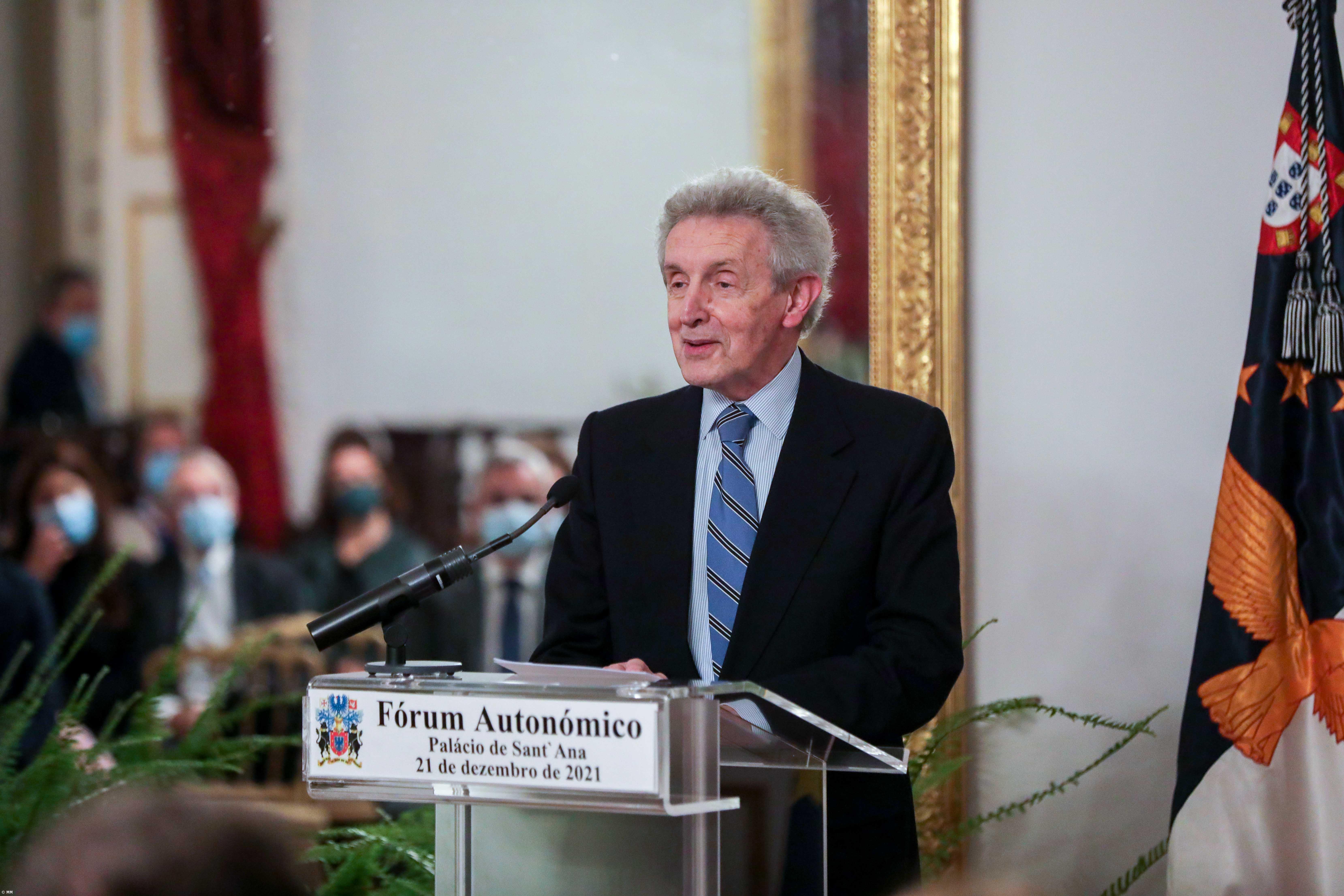 Mota Amaral diz que “centralismo não dorme” devido ao regime das atividades espaciais – Imagem 1