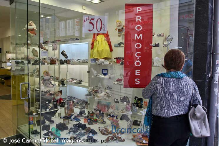 Trabalhadores de distribuição e comércio estão hoje em greve – Imagem 1