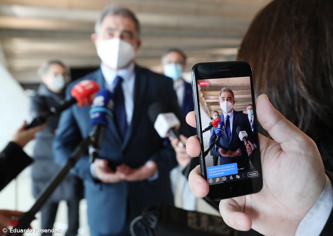 Presidente do governo açoriano pede combate à abstenção “apesar das dificuldades” – Imagem 1