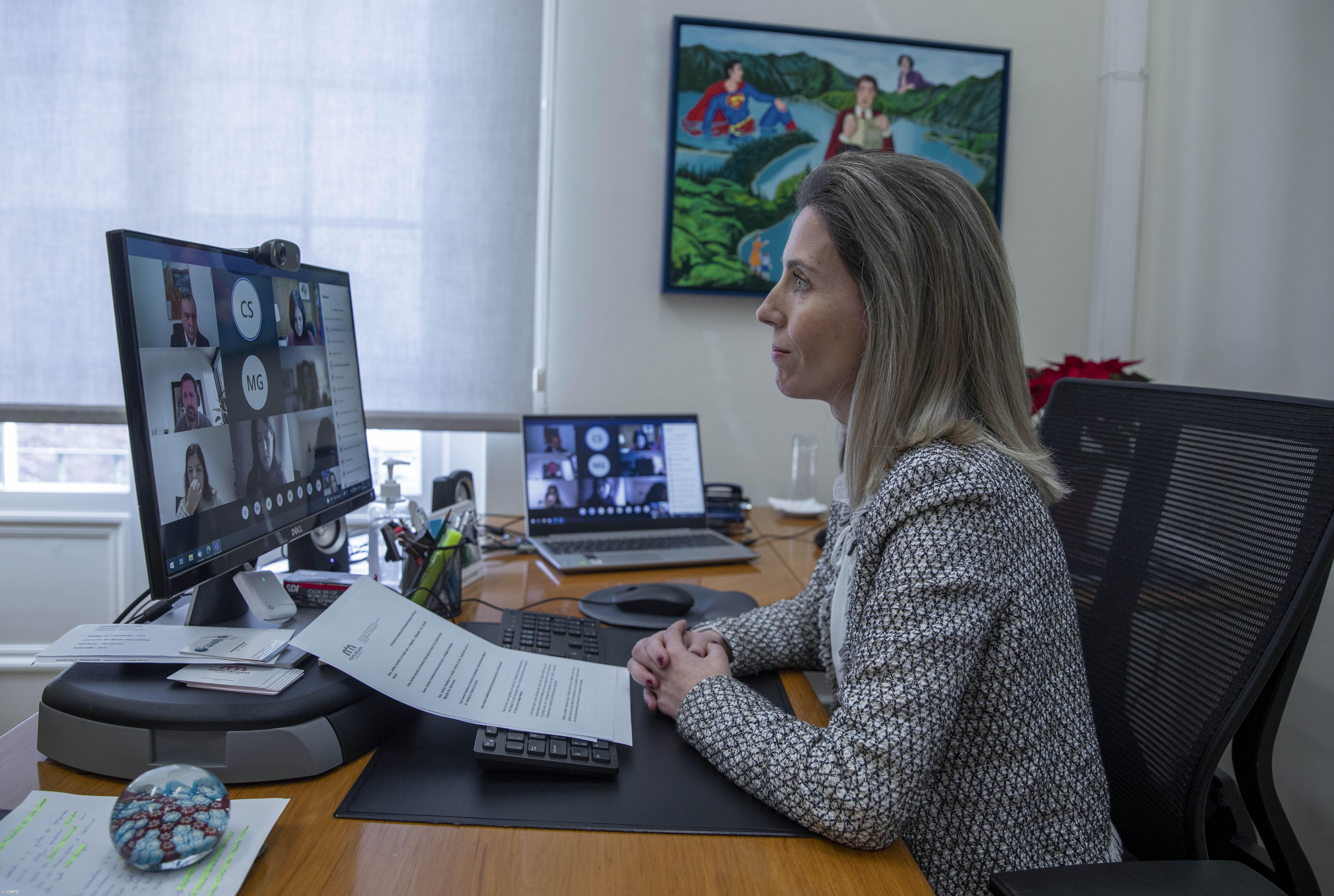 Ponta Delgada com roteiro dos espaços onde crianças podem brincar “livremente” – Imagem 1