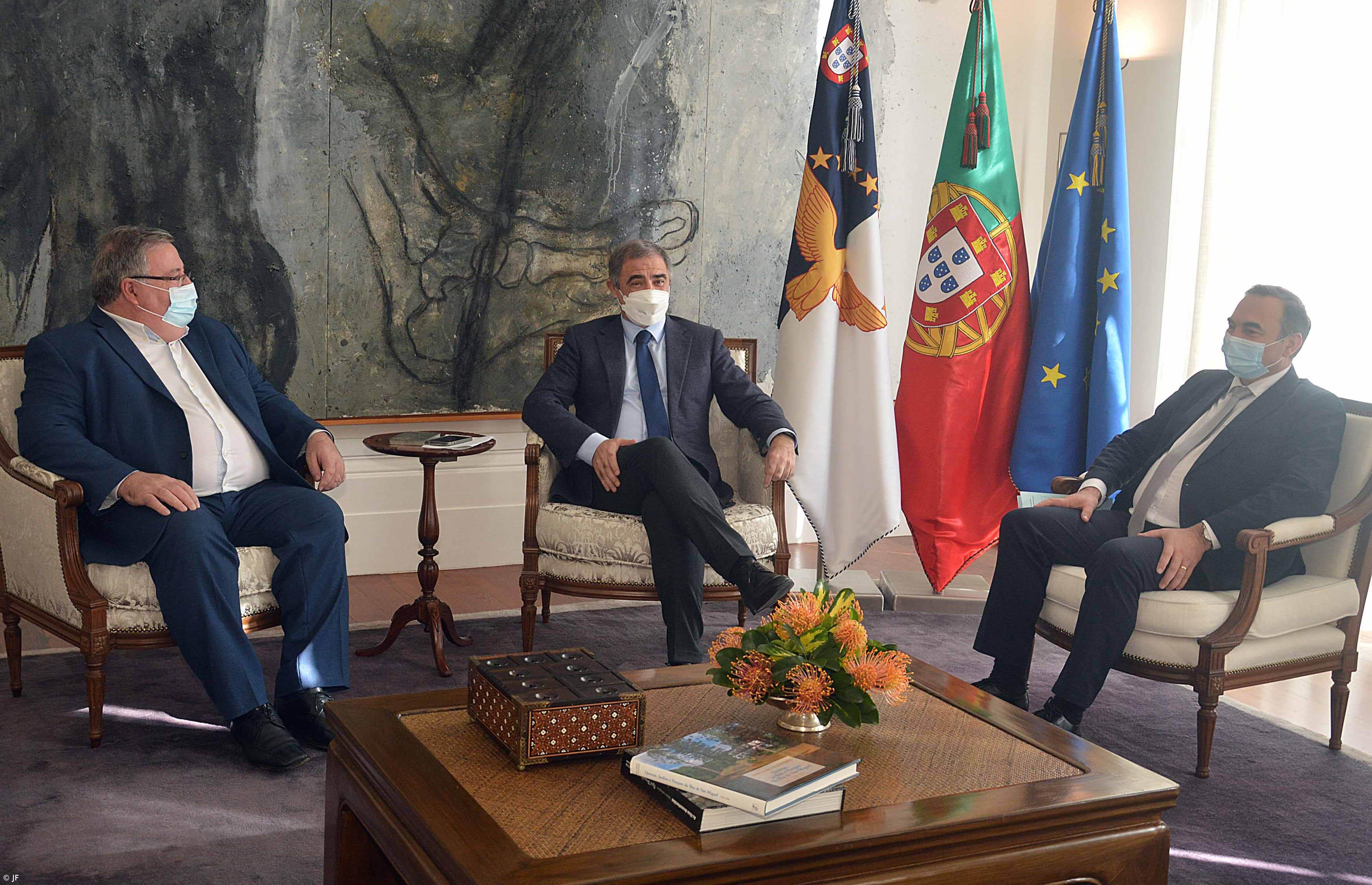 Governo dos Açores abre candidaturas para reduzir produção de leite – Imagem 1