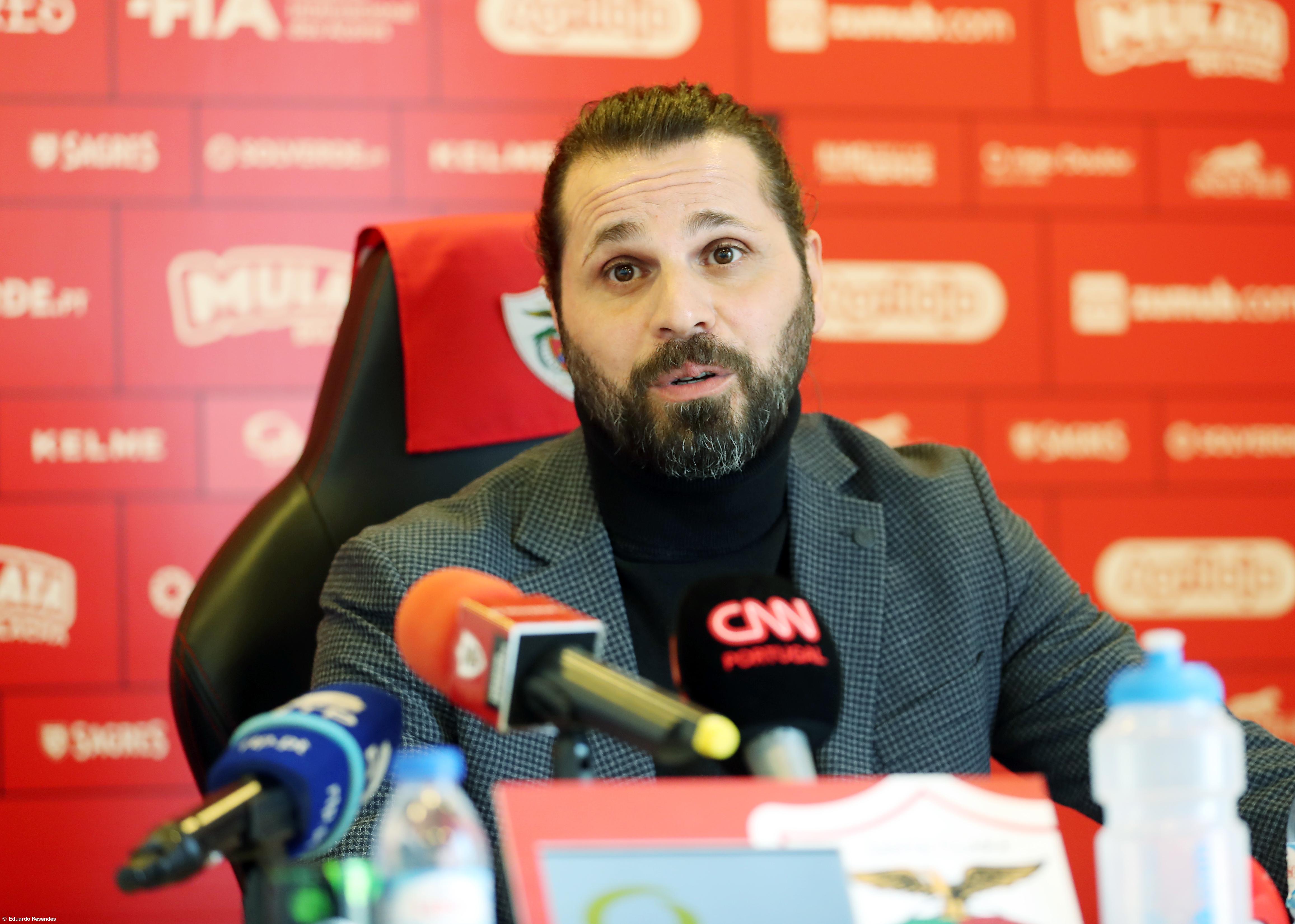 Perto de 800 mil euros em comissões foram com Ismail Uzun – Imagem 1