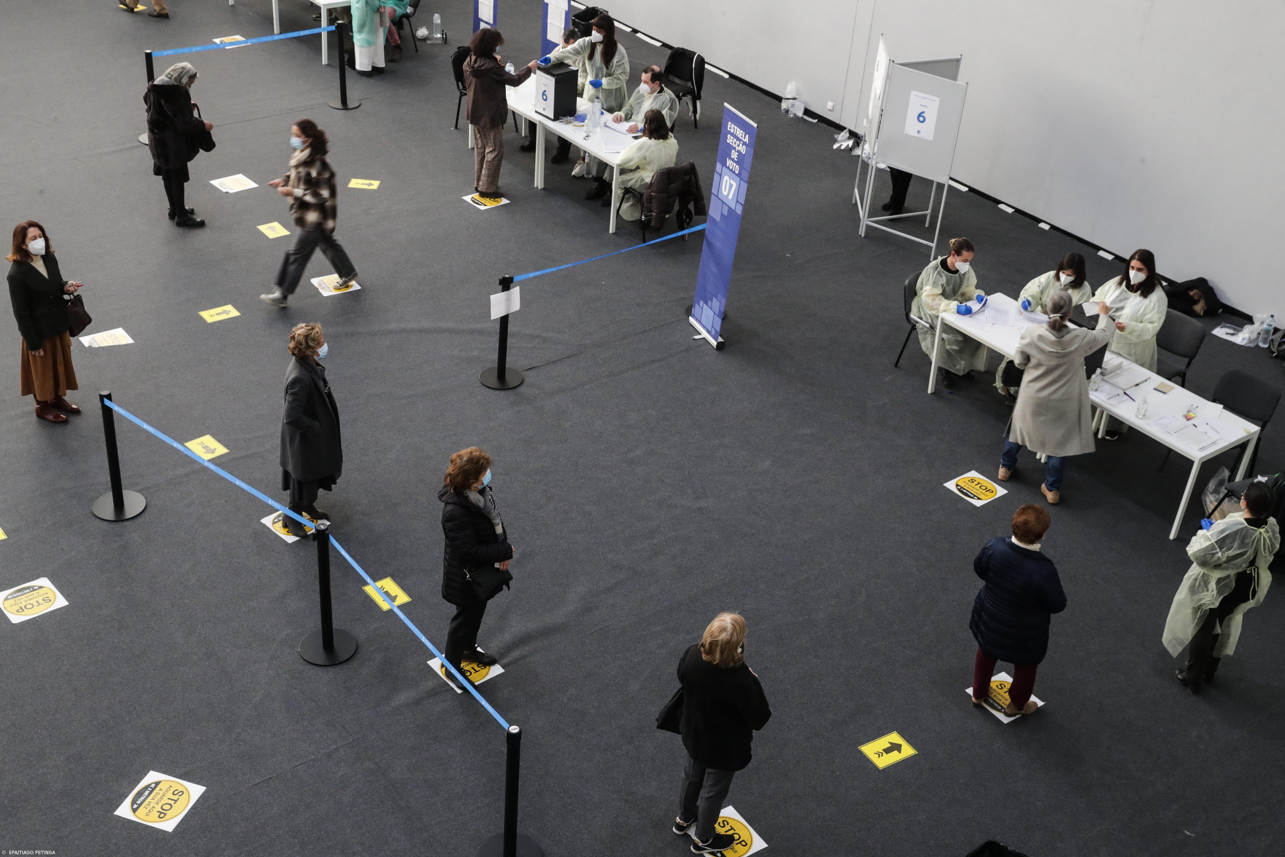 Três partidos políticos e 11 coligações falharam dever de apresentar contas de campanha à ECFP – Imagem 1