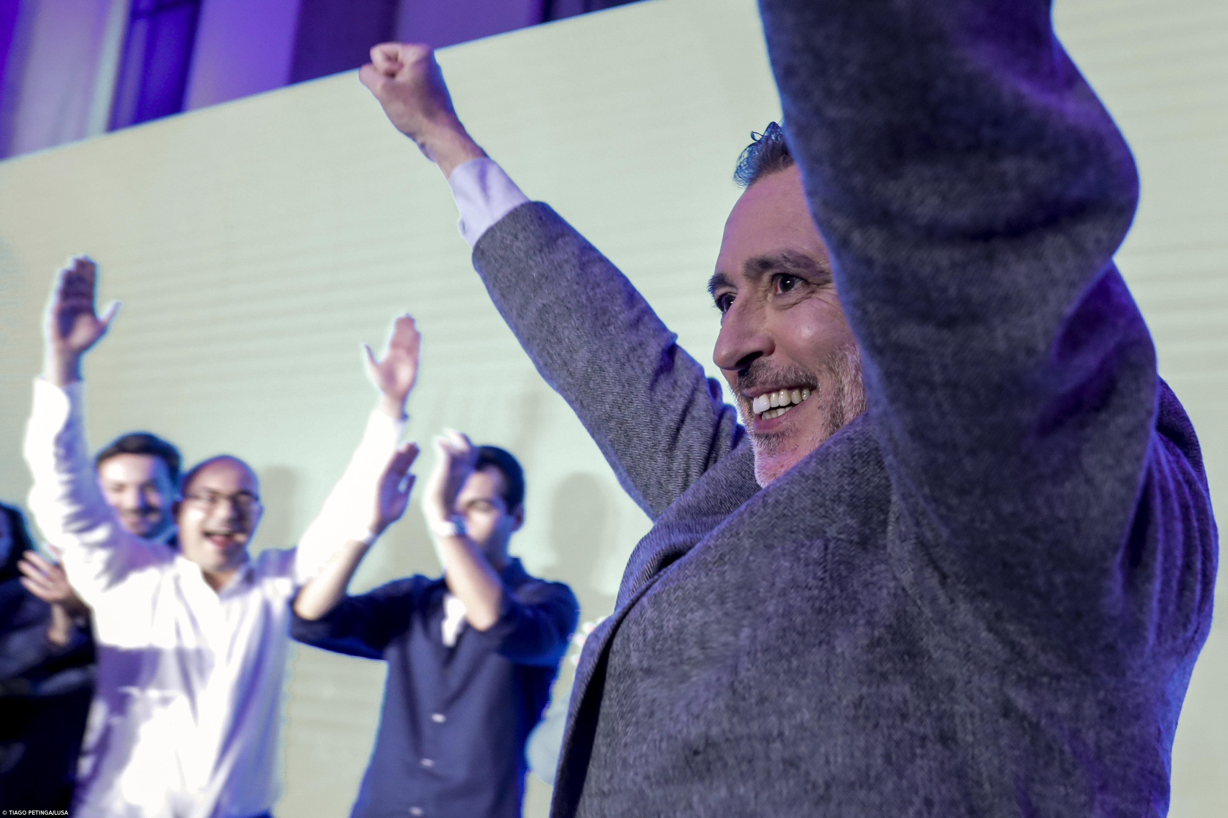 Cotrim Figueiredo diz que “bom resultado” da IL fica manchado com maioria PS – Imagem 1