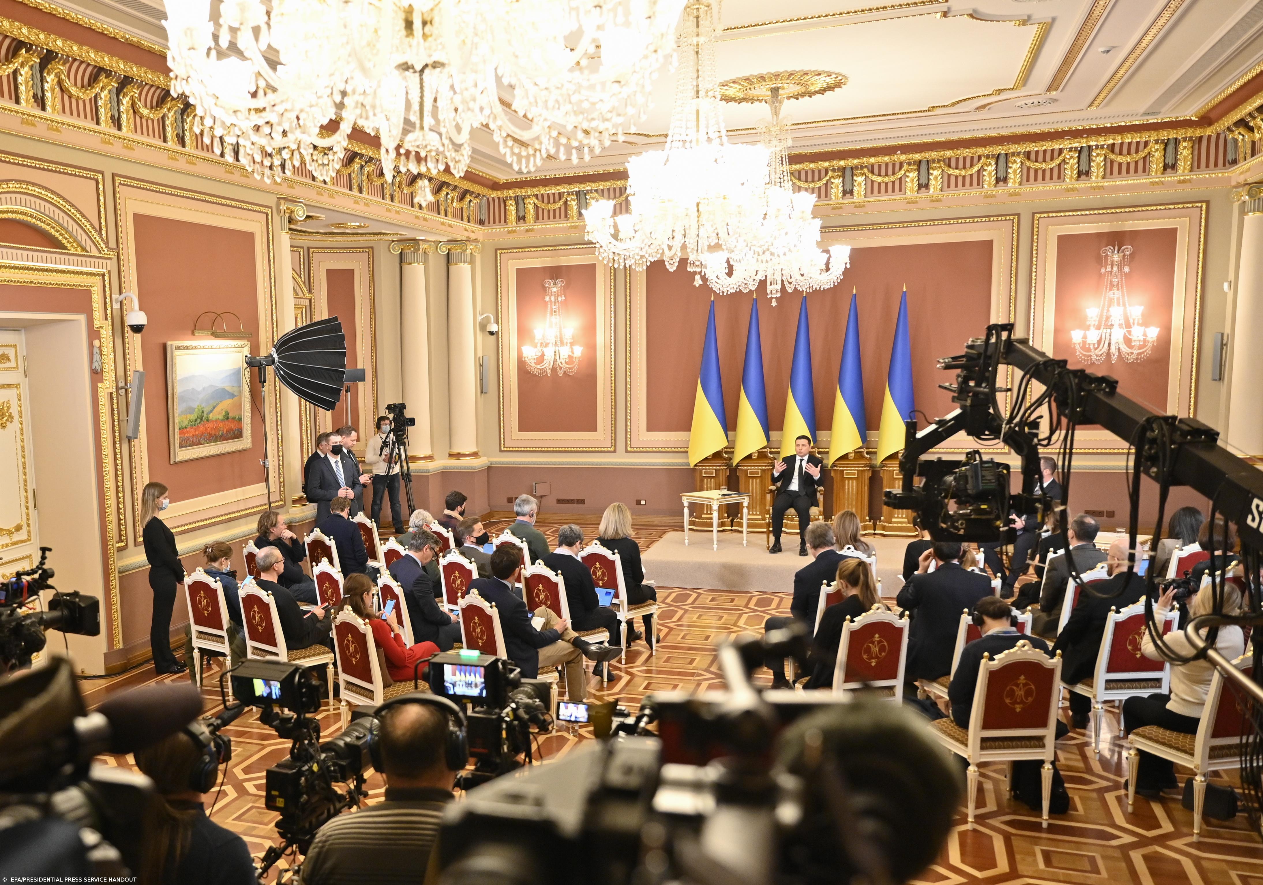 PR decreta mobilização geral da população para a guerra com a Rússia – Imagem 1