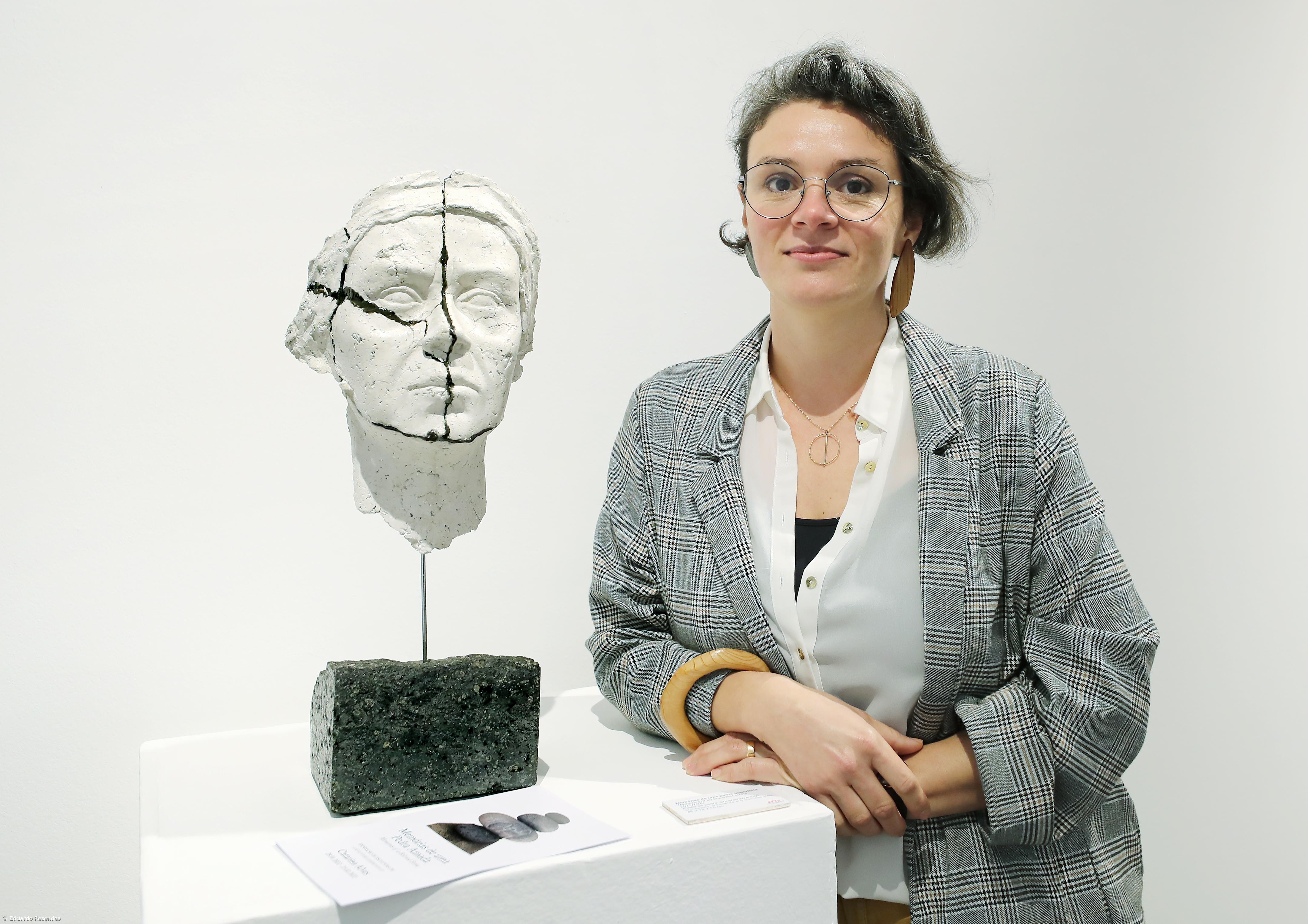 Nova exposição de Catarina Alves centrada no retrato – Imagem 6