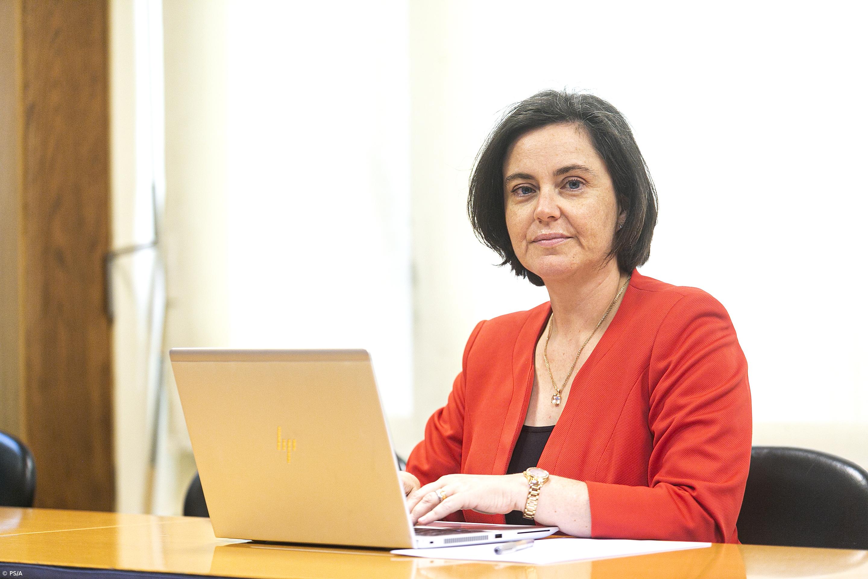 PS/Açores pede esclarecimentos sobre obras em auditório de escola no Faial – Imagem 1