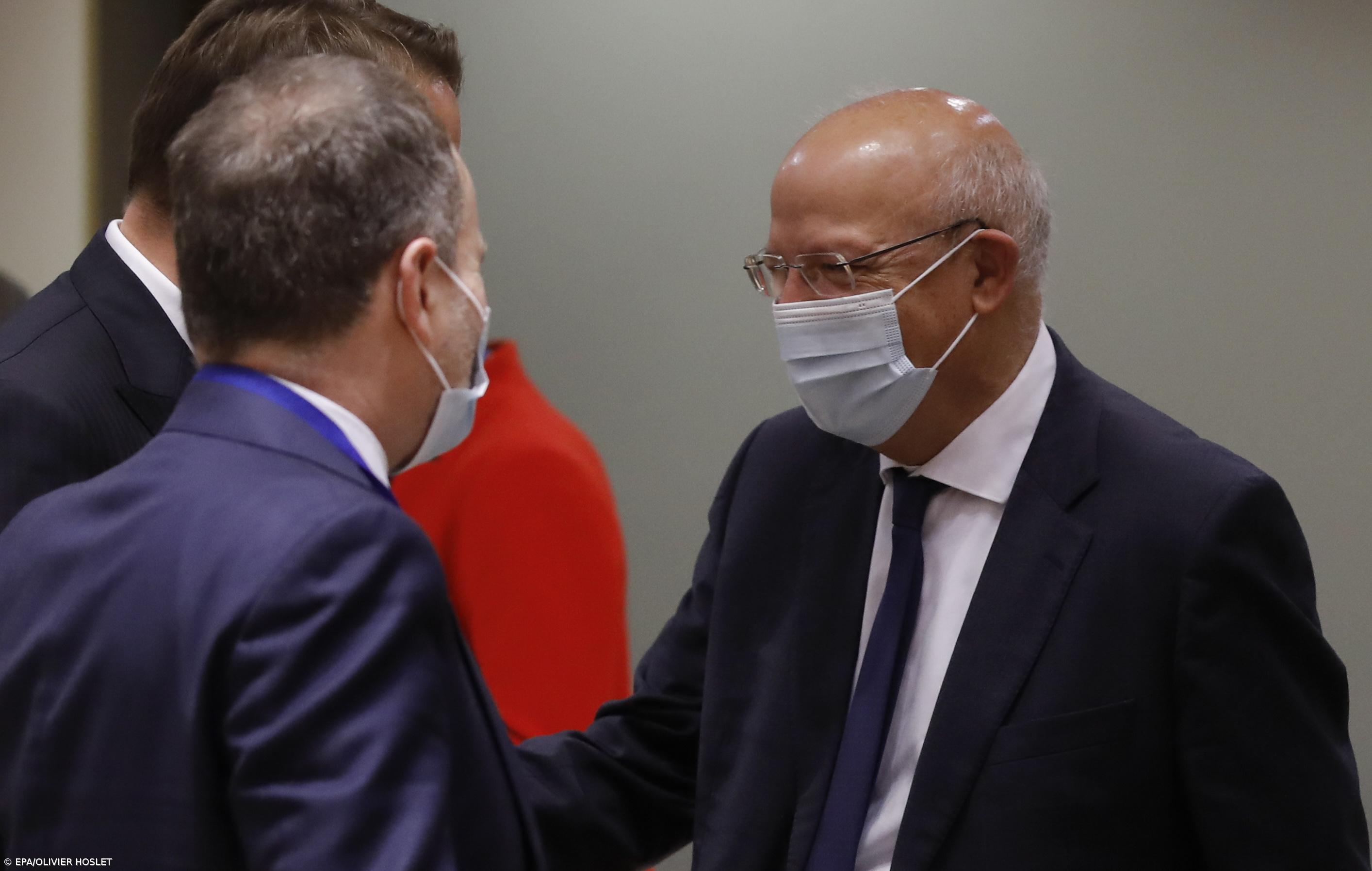 Novas sanções à Rússia "têm efeito imediato, nas próximas horas ou dias"  – Imagem 1