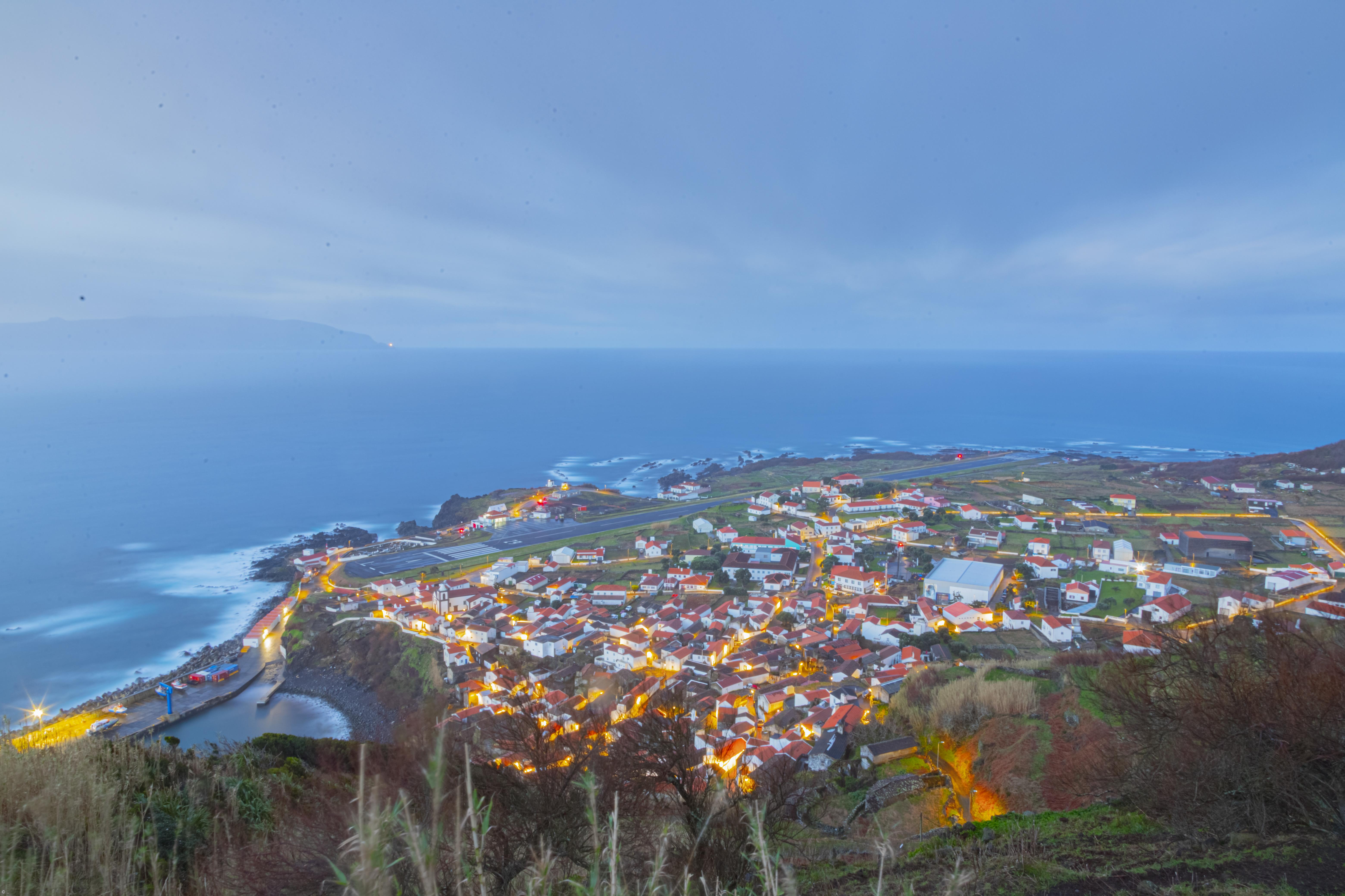 Ilha do Corvo desliga a iluminação pública para salvar cagarros – Imagem 1