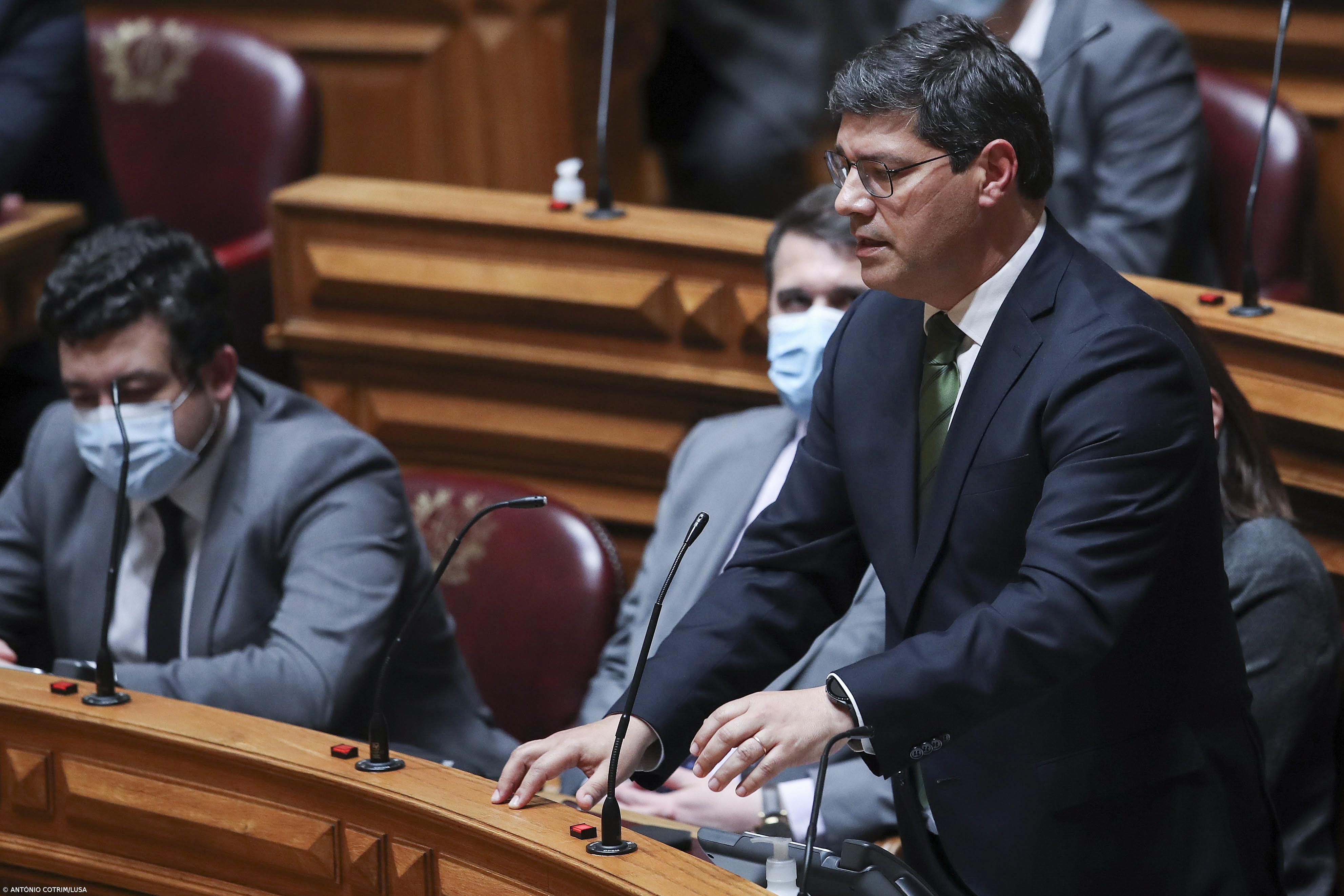 PS desdramatiza as opções de confrontação com o Governo – Imagem 1