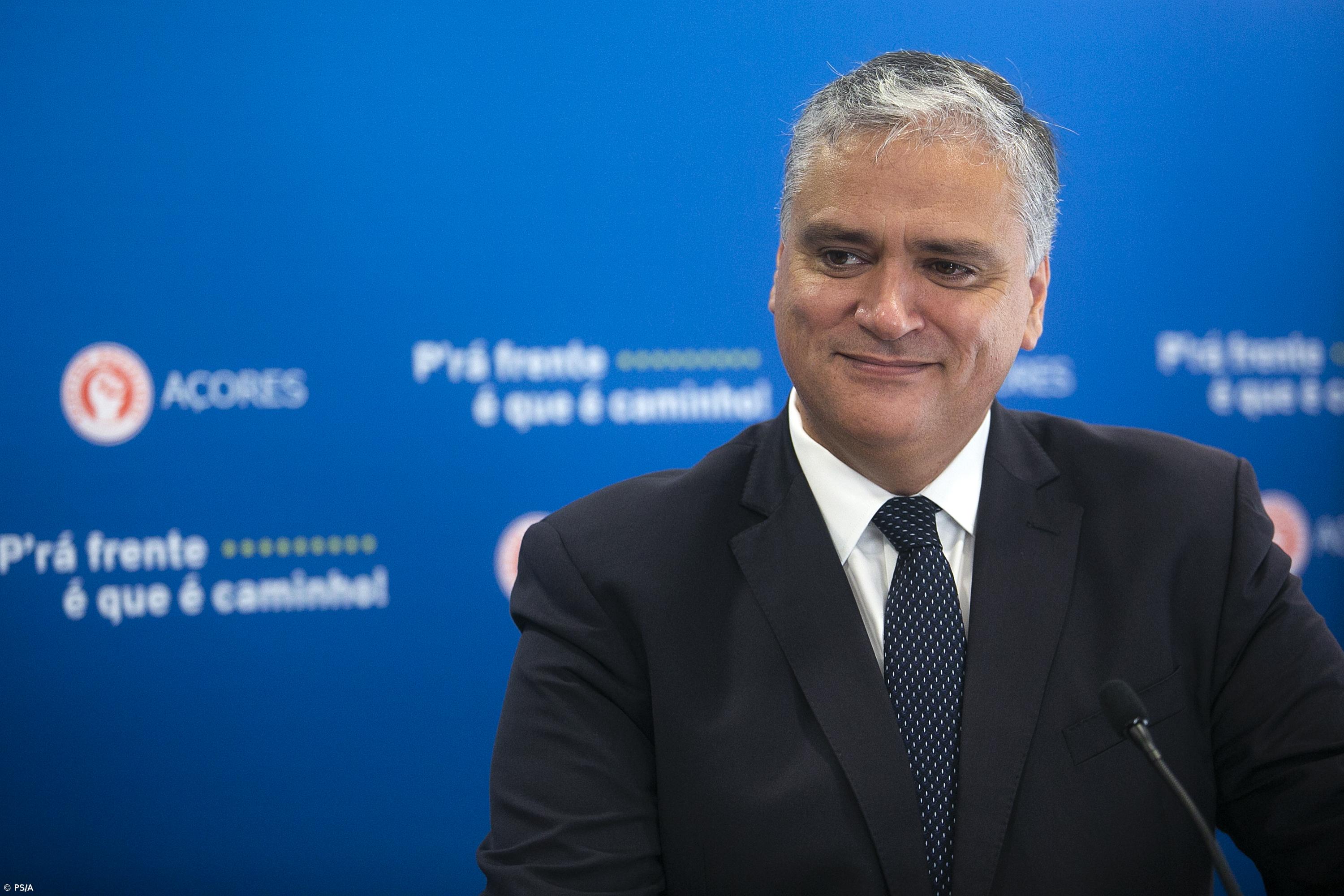PS/Açores critica Governo Regional por orçamento "amigo dos 5 partidos" que o suportam – Imagem 1
