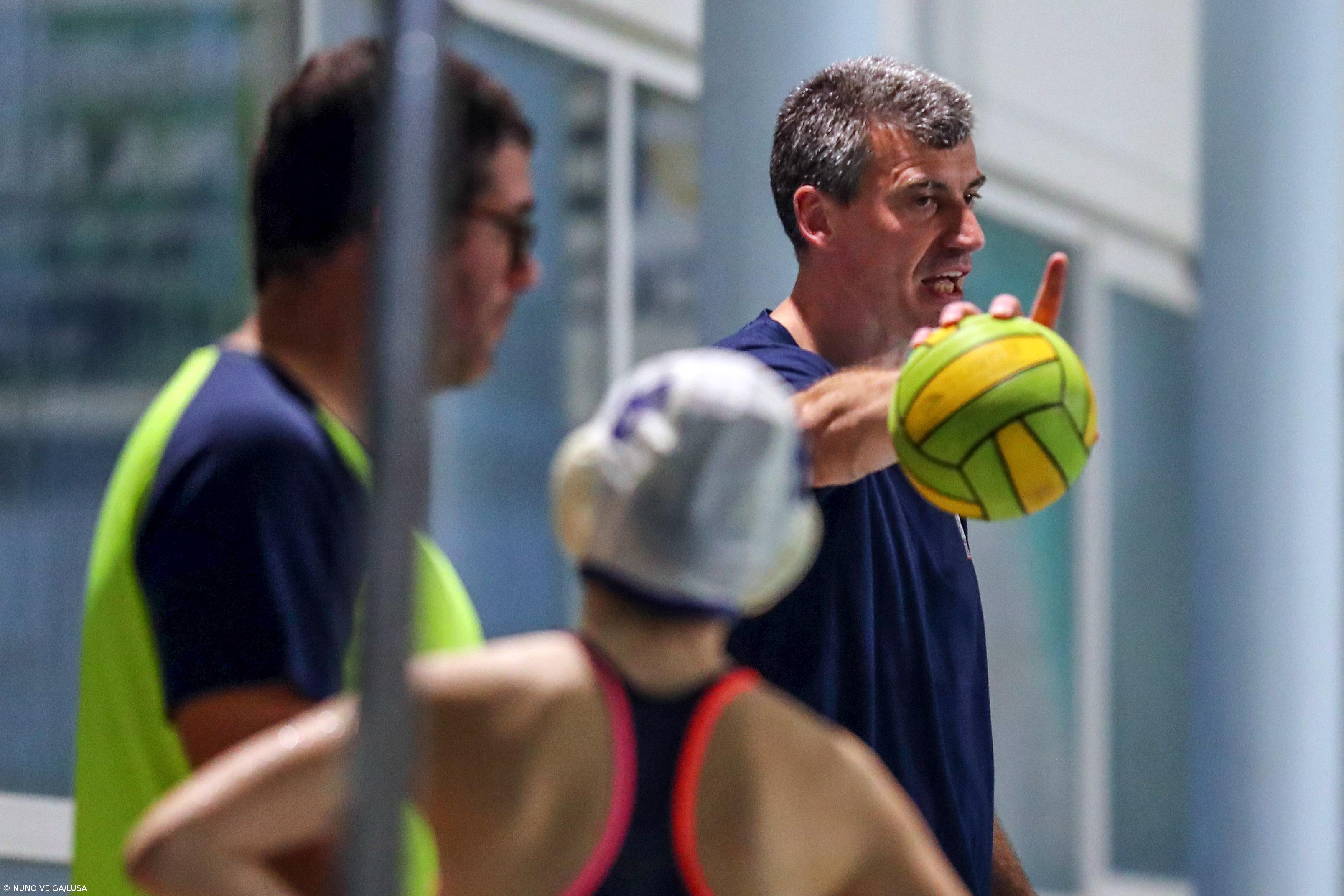 Treinador de polo aquático ucraniano 'troca' guerra pela paz do Alentejo – Imagem 1