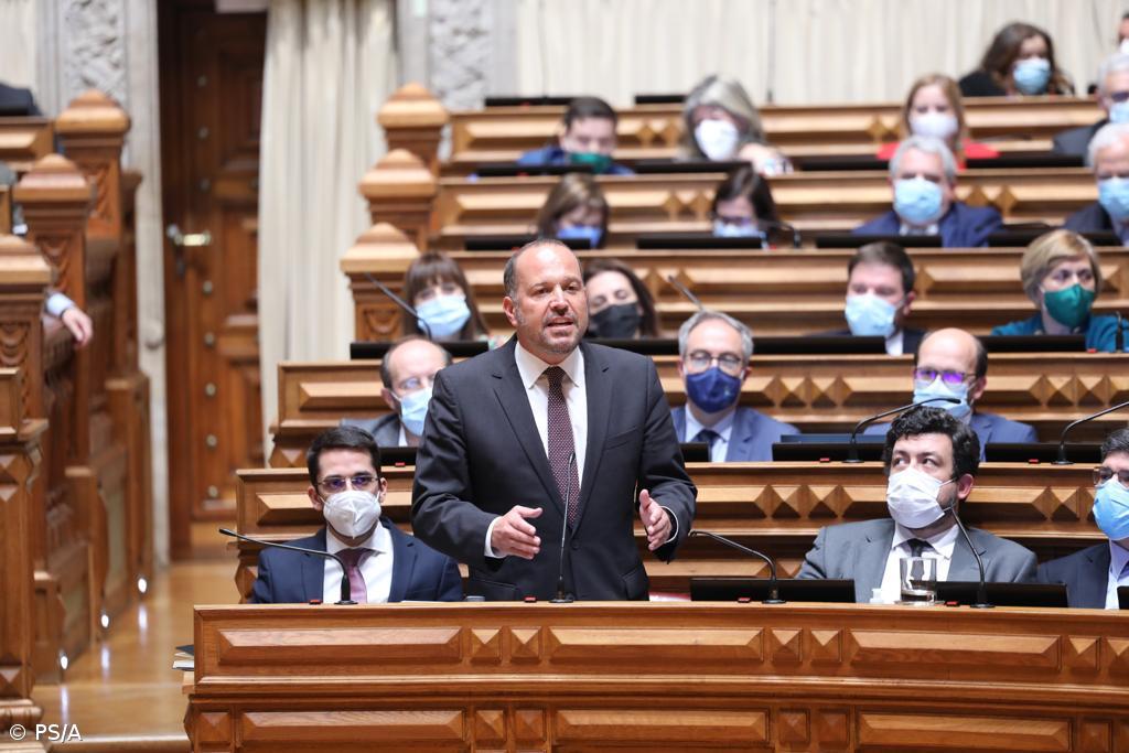 PS, BE e PAN criticam falta de políticas para combater a inflação nos Açores – Imagem 1