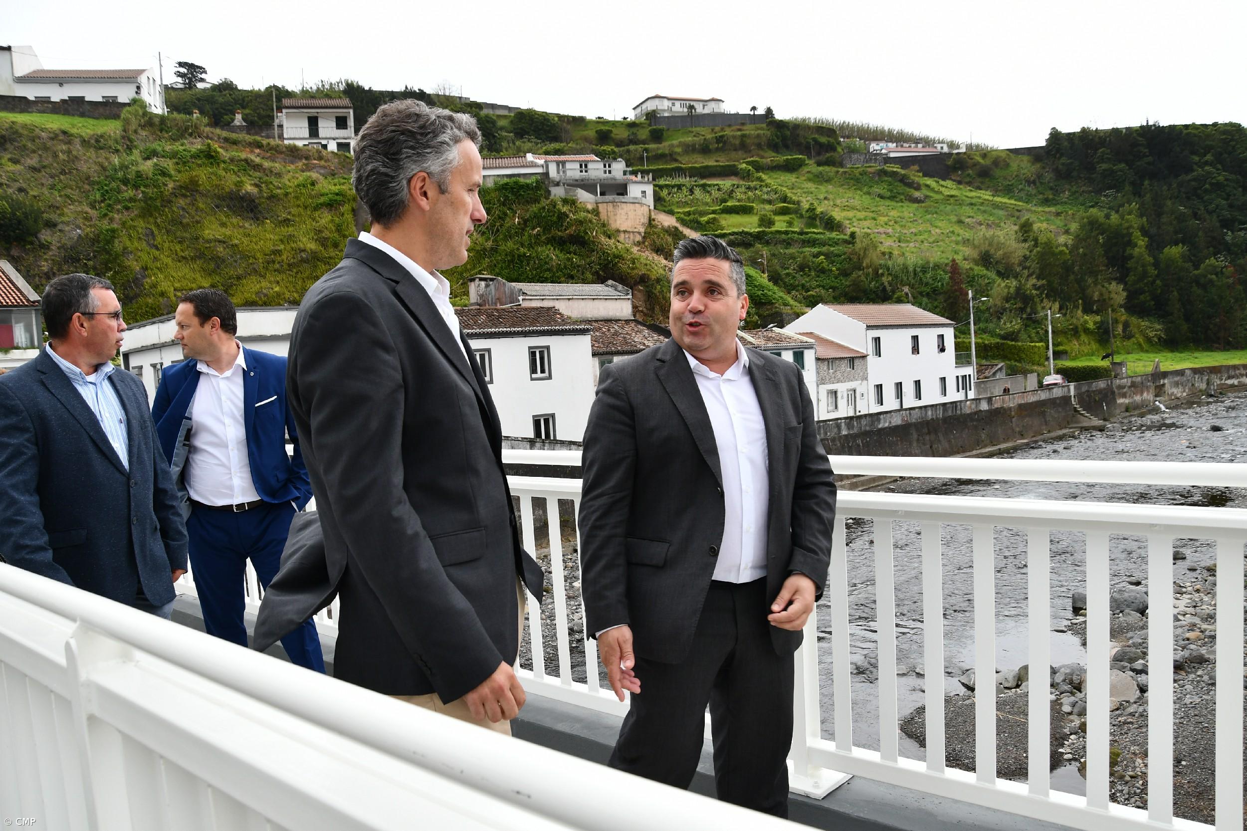 Câmara da Povoação inaugura “Ponte das Passadas” – Imagem 1