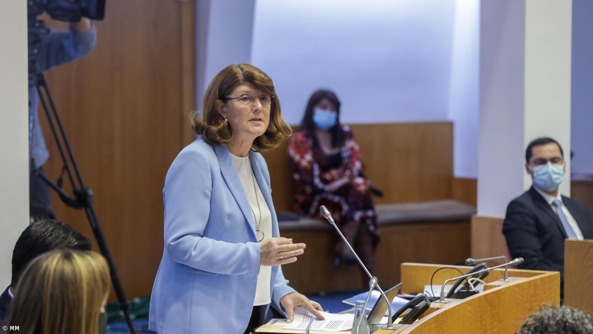 Governo açoriano destaca "particular significado" de reposição das operações no Porto das Flores – Imagem 1