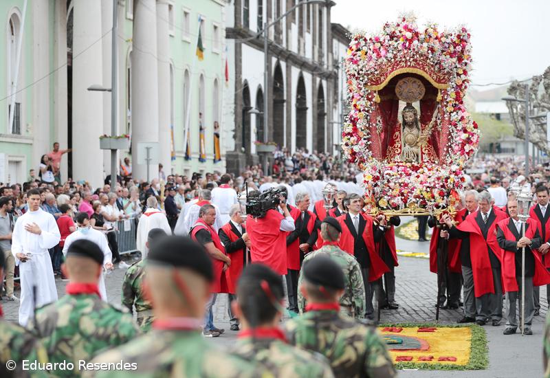 'Devoção e Fé ao Senhor Santo Cristo dos Milagres' – Imagem 17