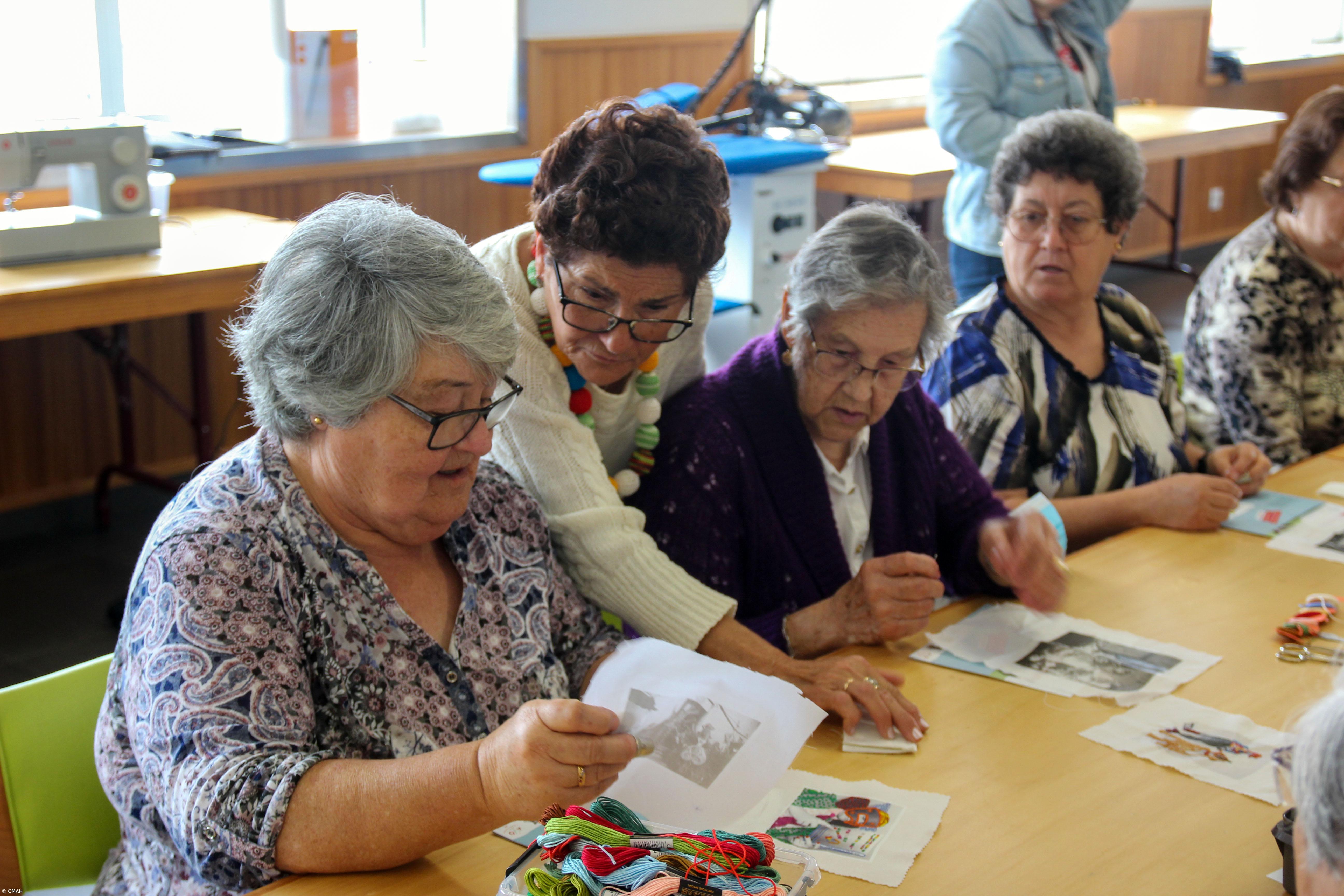 'A Avó Veio Trabalhar' em Angra do Heroísmo – Imagem 1