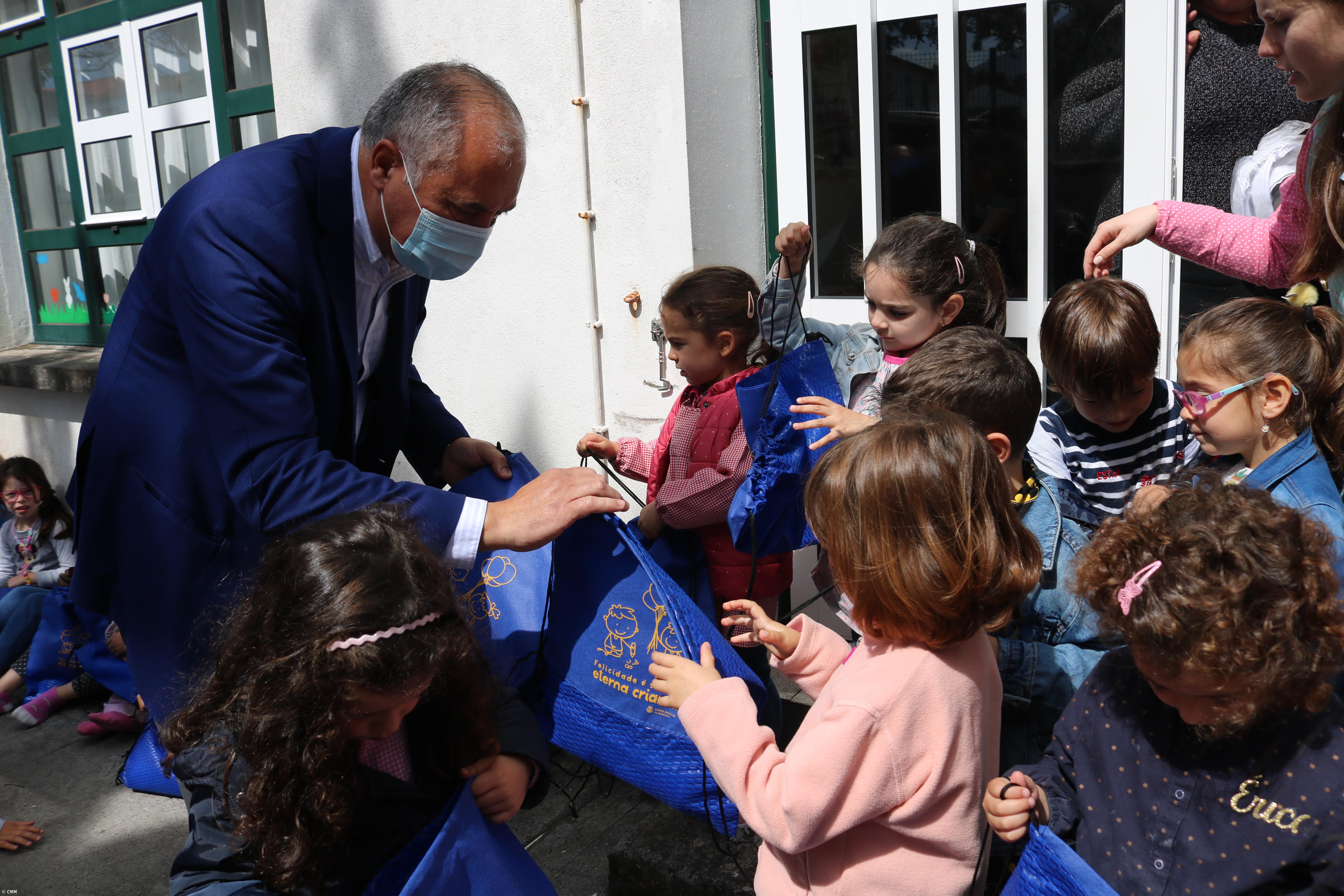Madalena celebrou Dia Mundial da Criança – Imagem 1