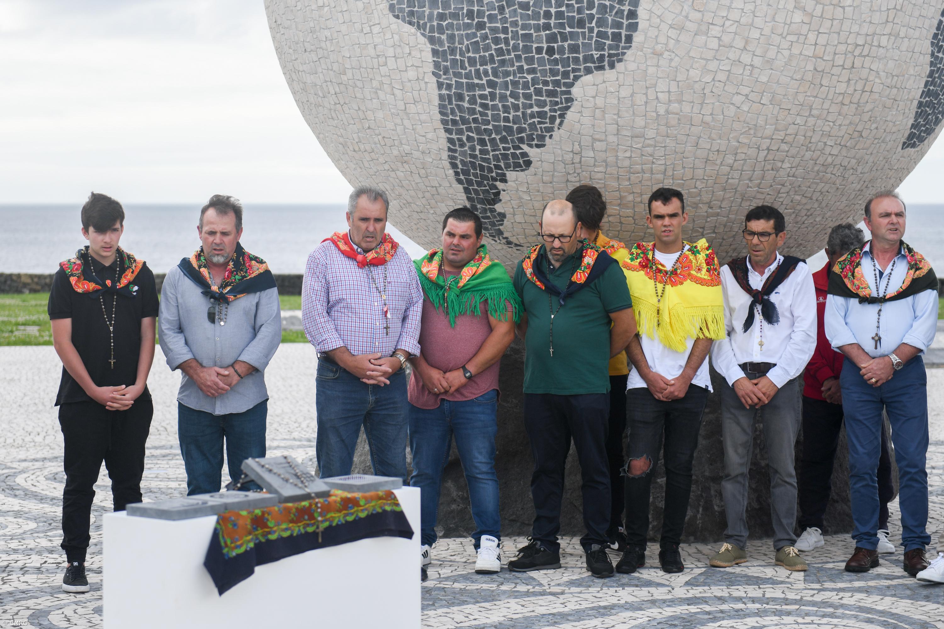 Romeiros homenageados na Praça do Emigrante – Imagem 1
