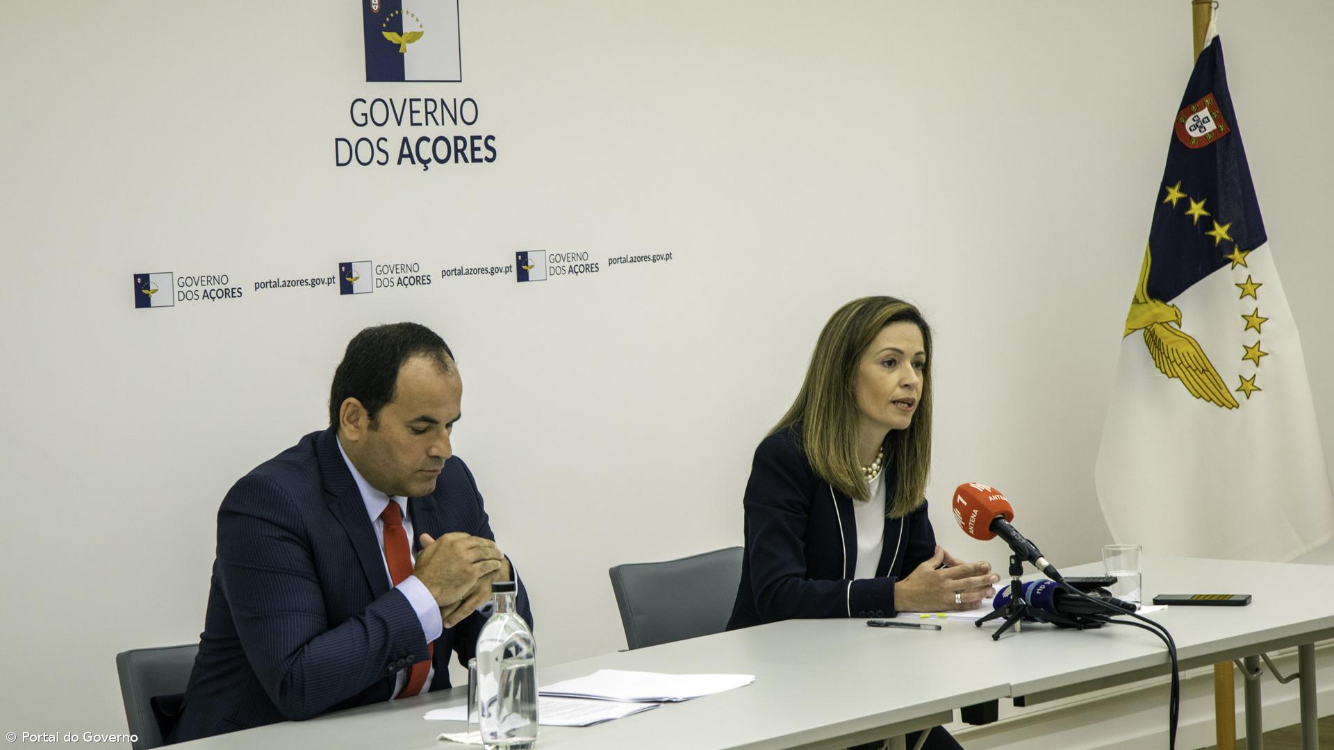 Governo dos Açores vai apoiar contratação no turismo, restauração e hotelaria  – Imagem 1