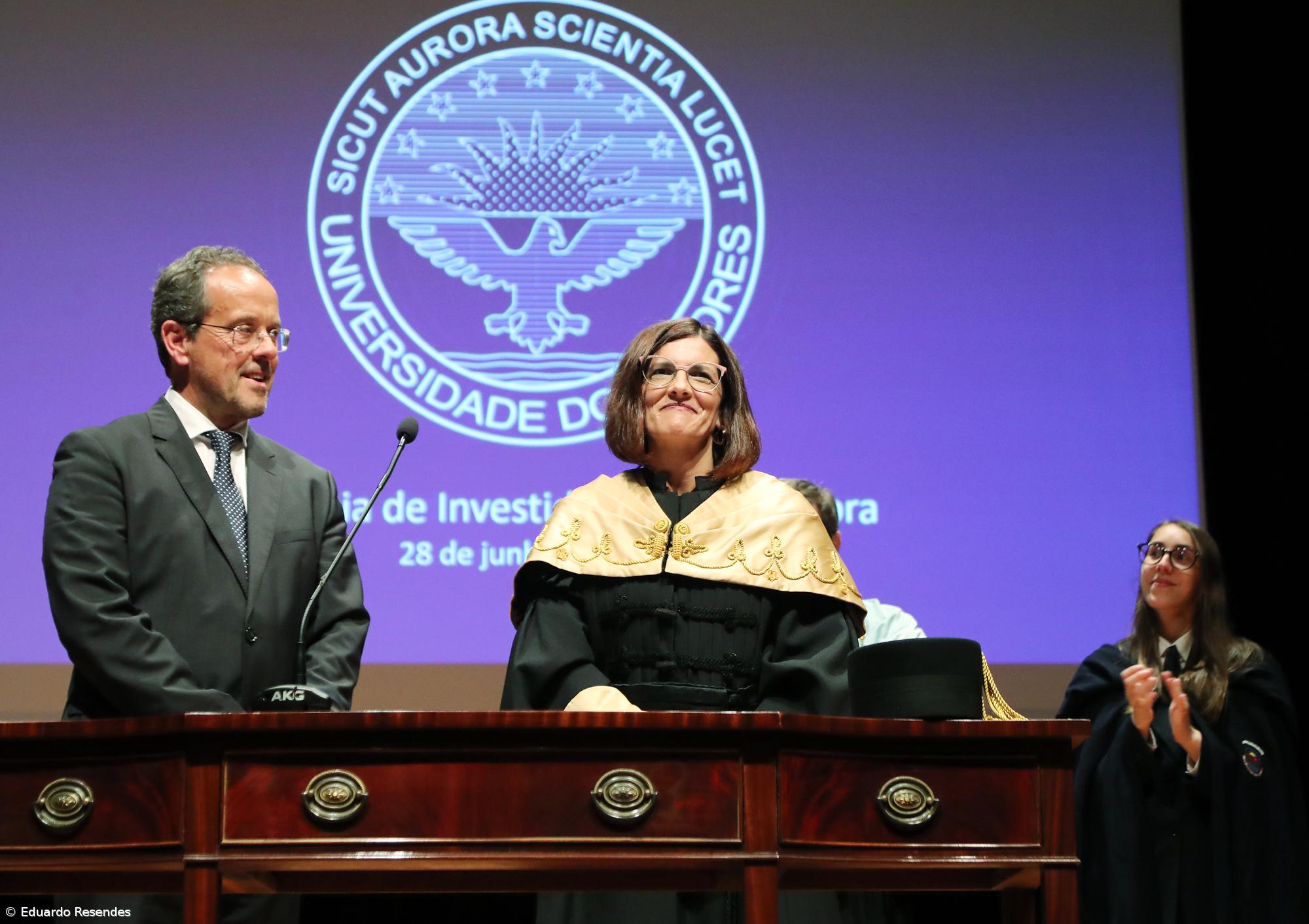 Nova reitora da Universidade dos Açores lembra "compromissos por honrar" da República – Imagem 1