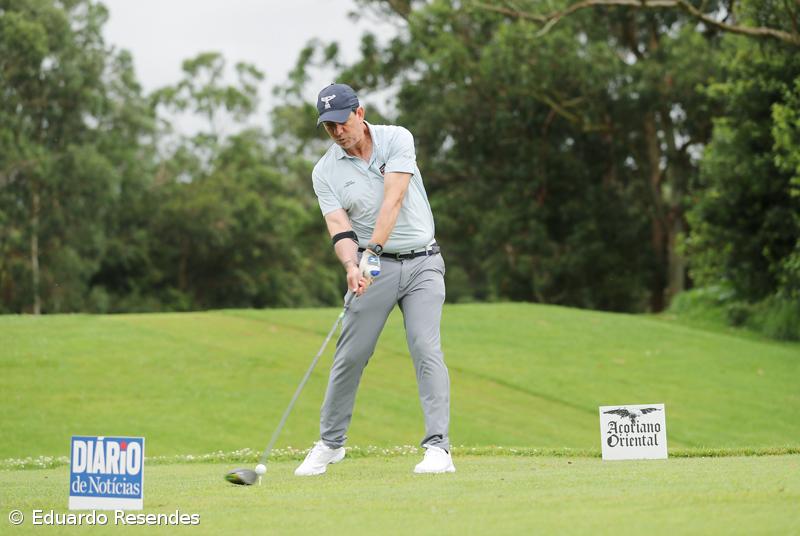 Norte-americano Mark Ravelli vence o II Torneio Golfe Atlântico – Imagem 105