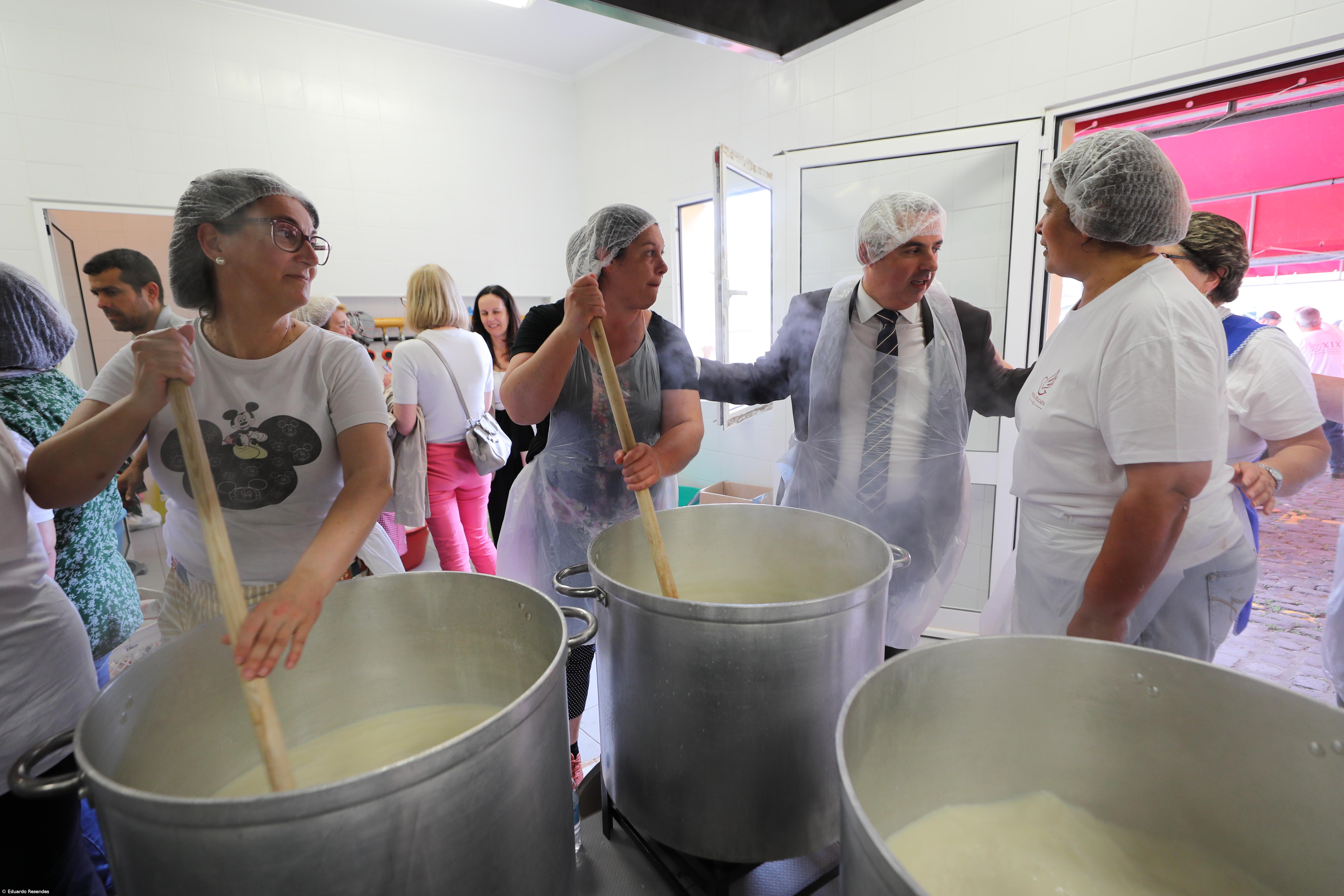 Ponta Delgada prepara-se para as festas do Divino – Imagem 5