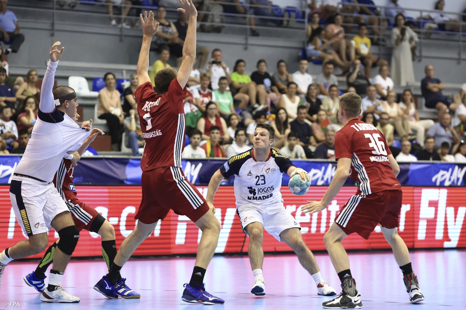 Portugal perde com Hungria  – Imagem 2